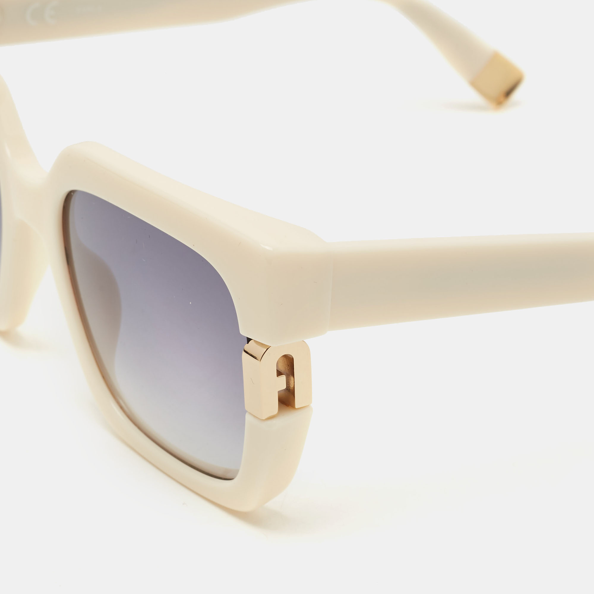 

Furla Cream SFU624 Gradient Square Sunglasses