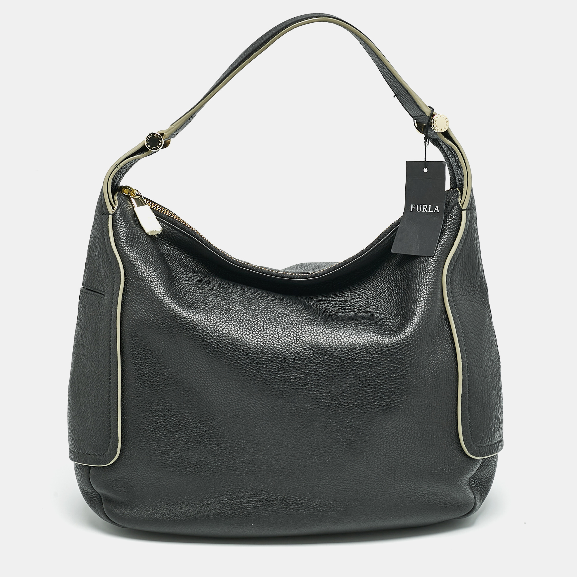 

Furla Black Leather Zip Hobo