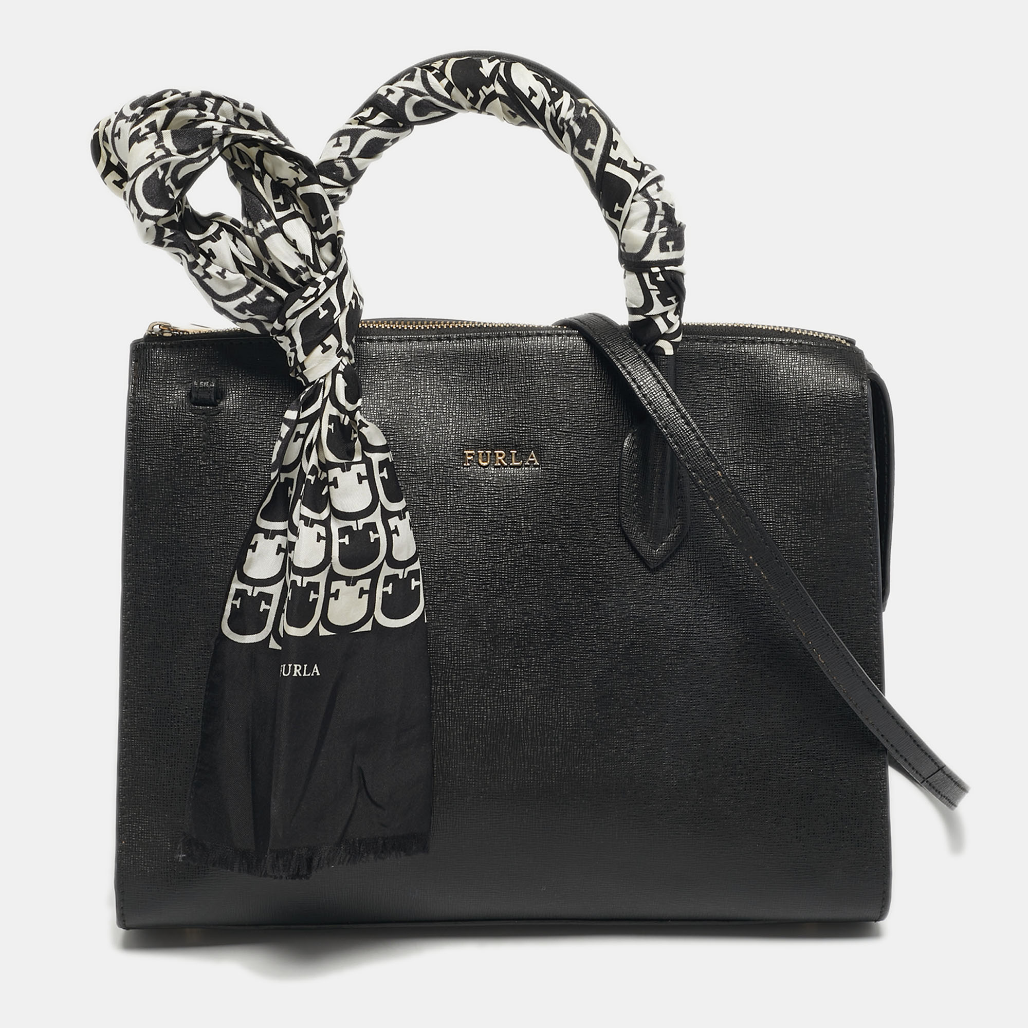 

Furla Black Leather Zip Tote