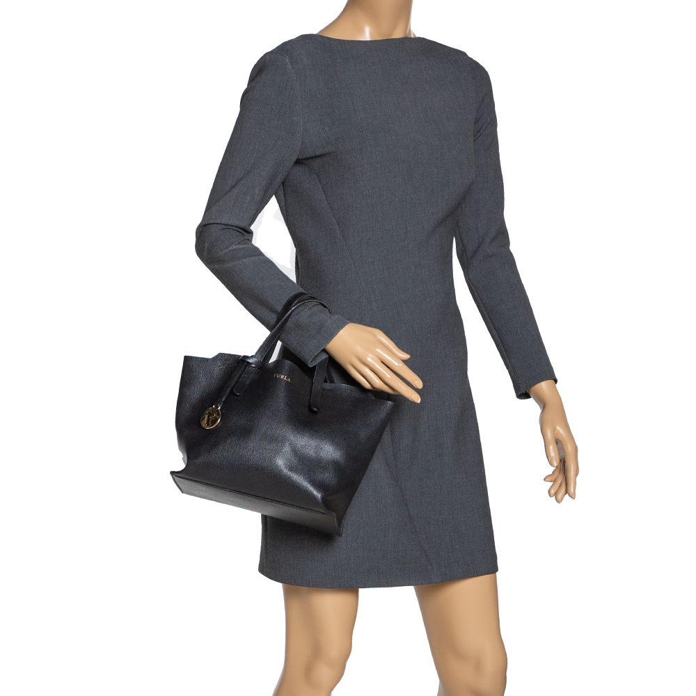 

Furla Black Leather Sally Tote