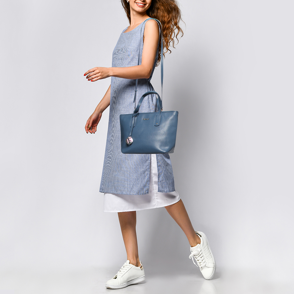 

Furla Blue Leather Zip Tote