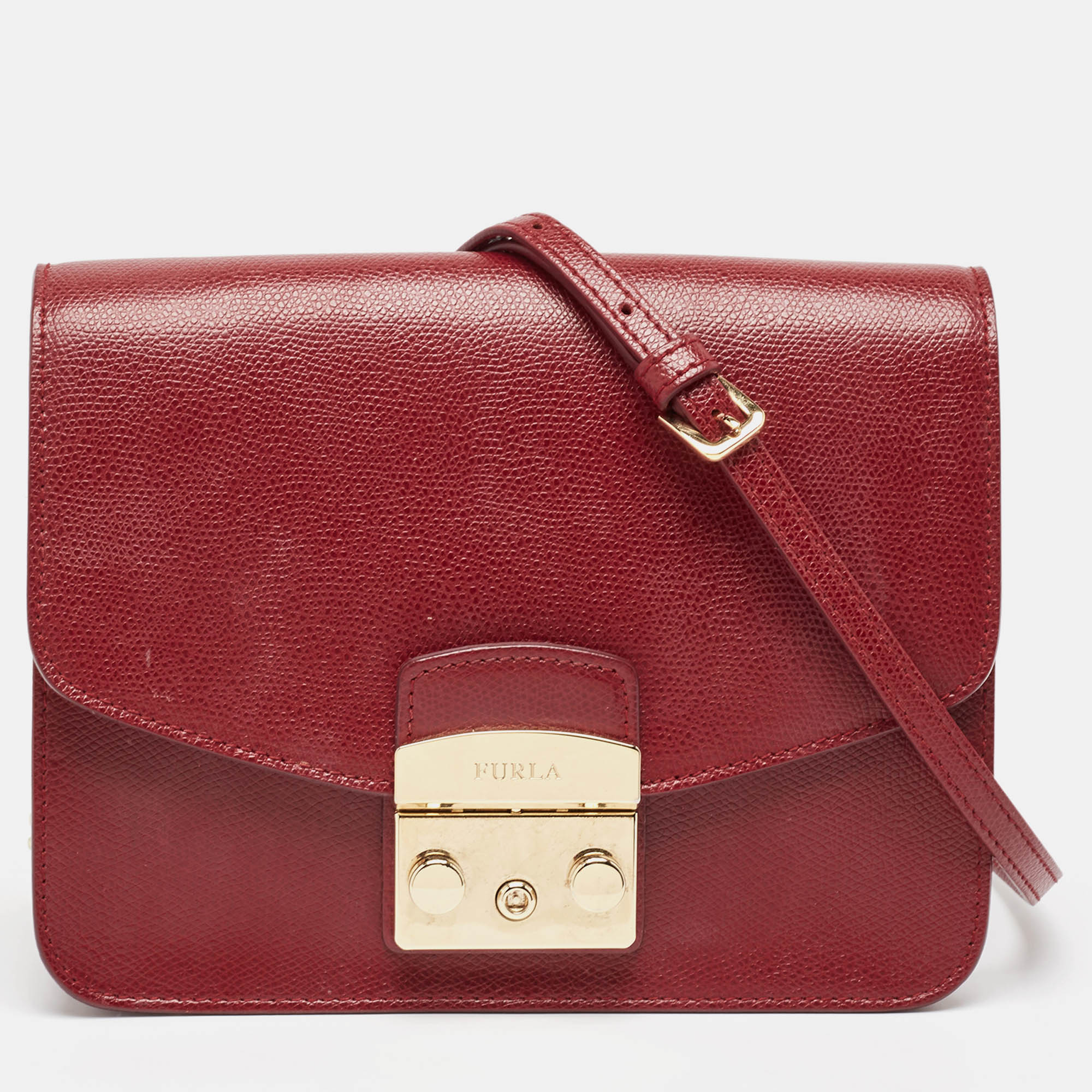 Pre-owned Furla Red Leather Metropolis Shoulder Bag