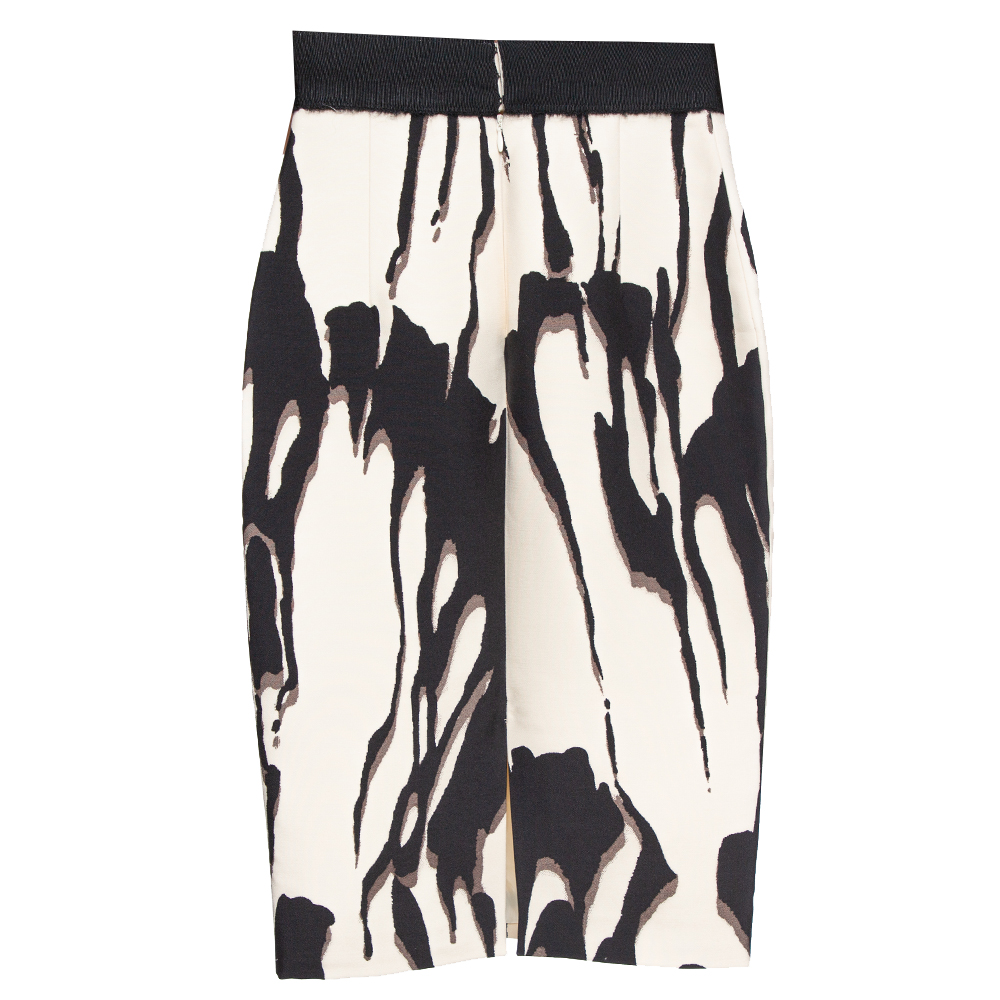 

Giambattista Valli Monochrome Abstract Printed Wool Midi Skirt, Black