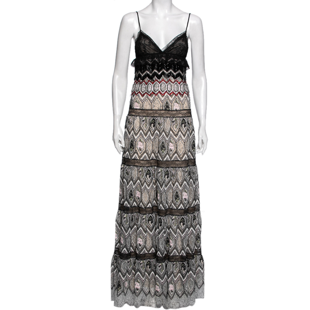 

Giambattista Valli Multicolor Mesh Floral Embroidered Ruffle Detail Gown, Black