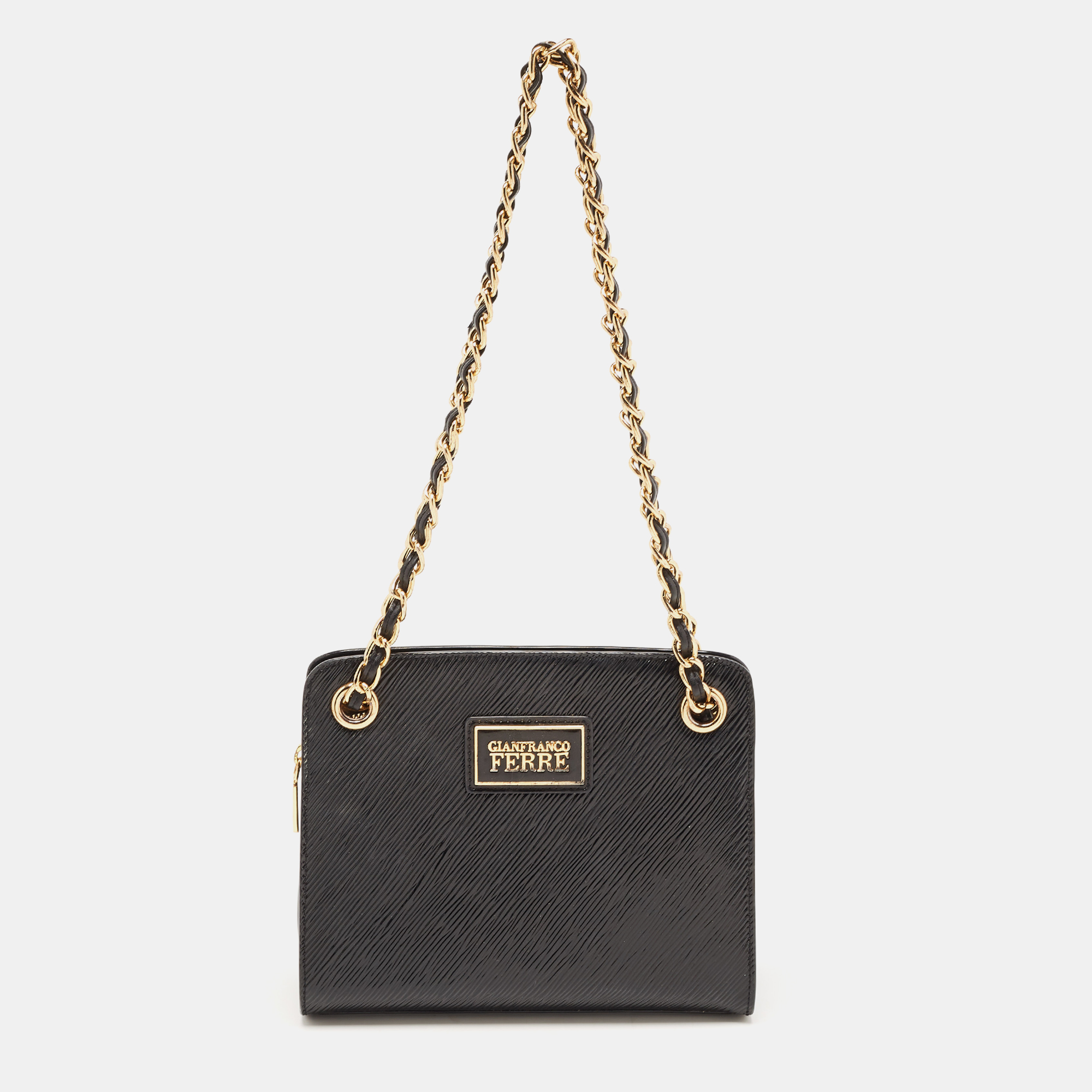 

Gianfranco Ferre Black Patent Leather Chain Shoulder Bag