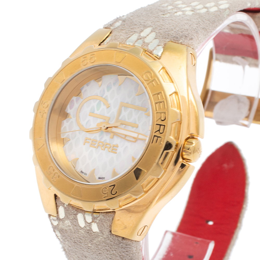 

GF Ferre Mother of Pearl Gold Plated Stainless Steel Leather