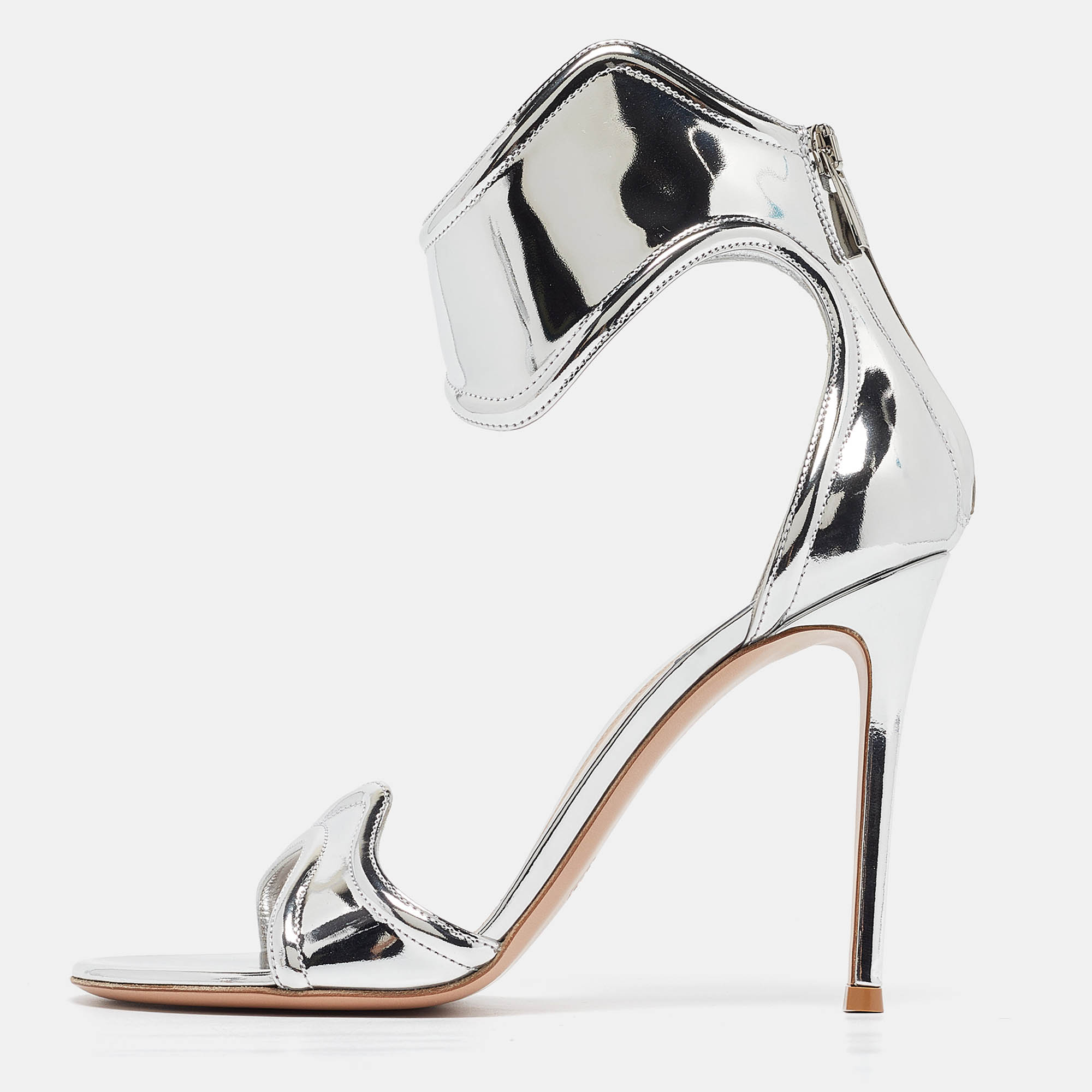 

Gianvito Rossi Silver Leather Lucrezia Sandals Size