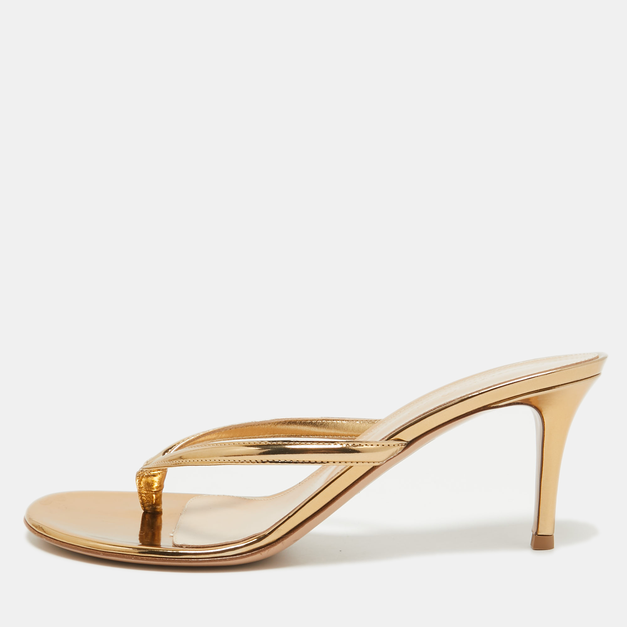 

Gianvito Rossi Gold Leather Slide Sandals Size