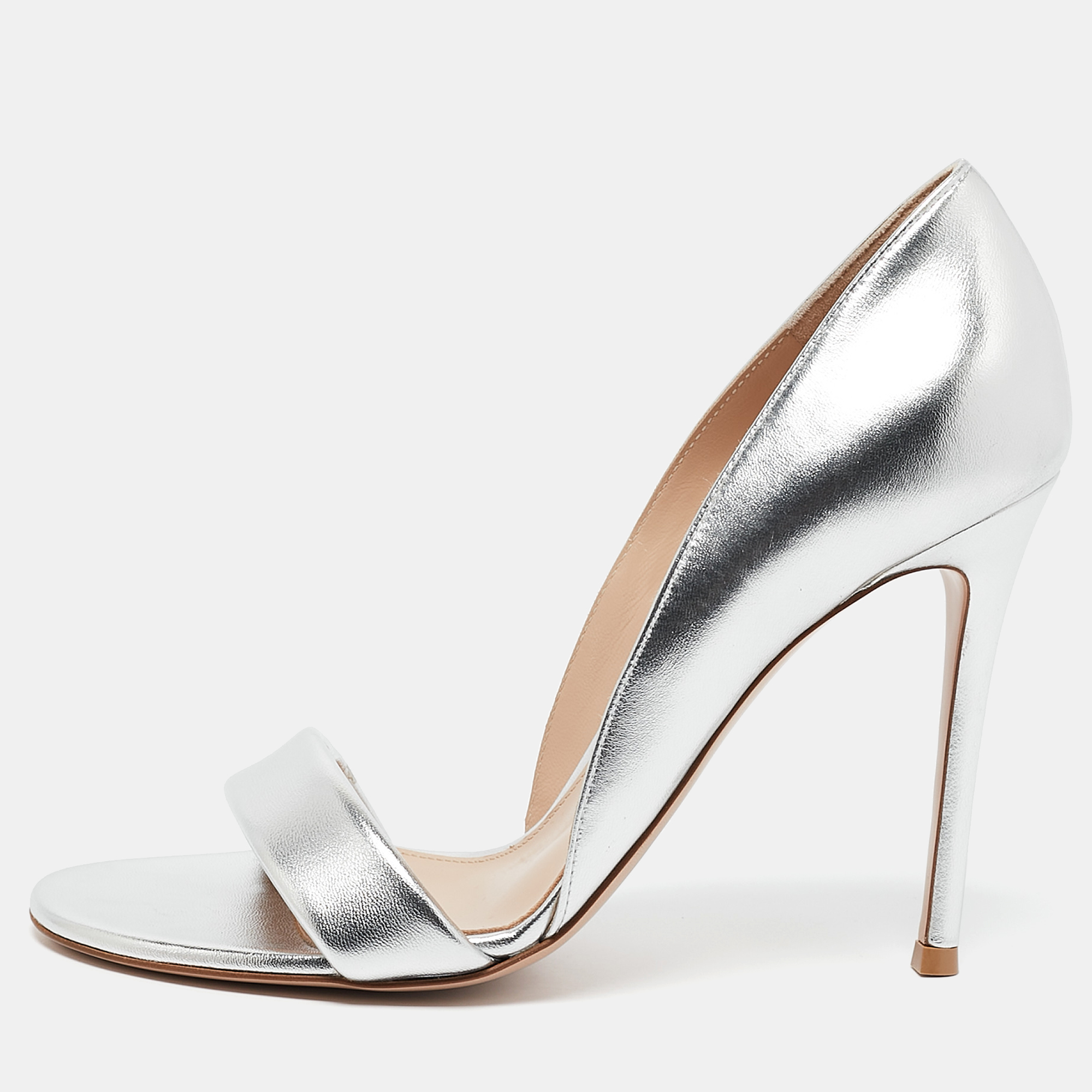 

Gianvito Rossi Silver Leather Baiser Sandals Size