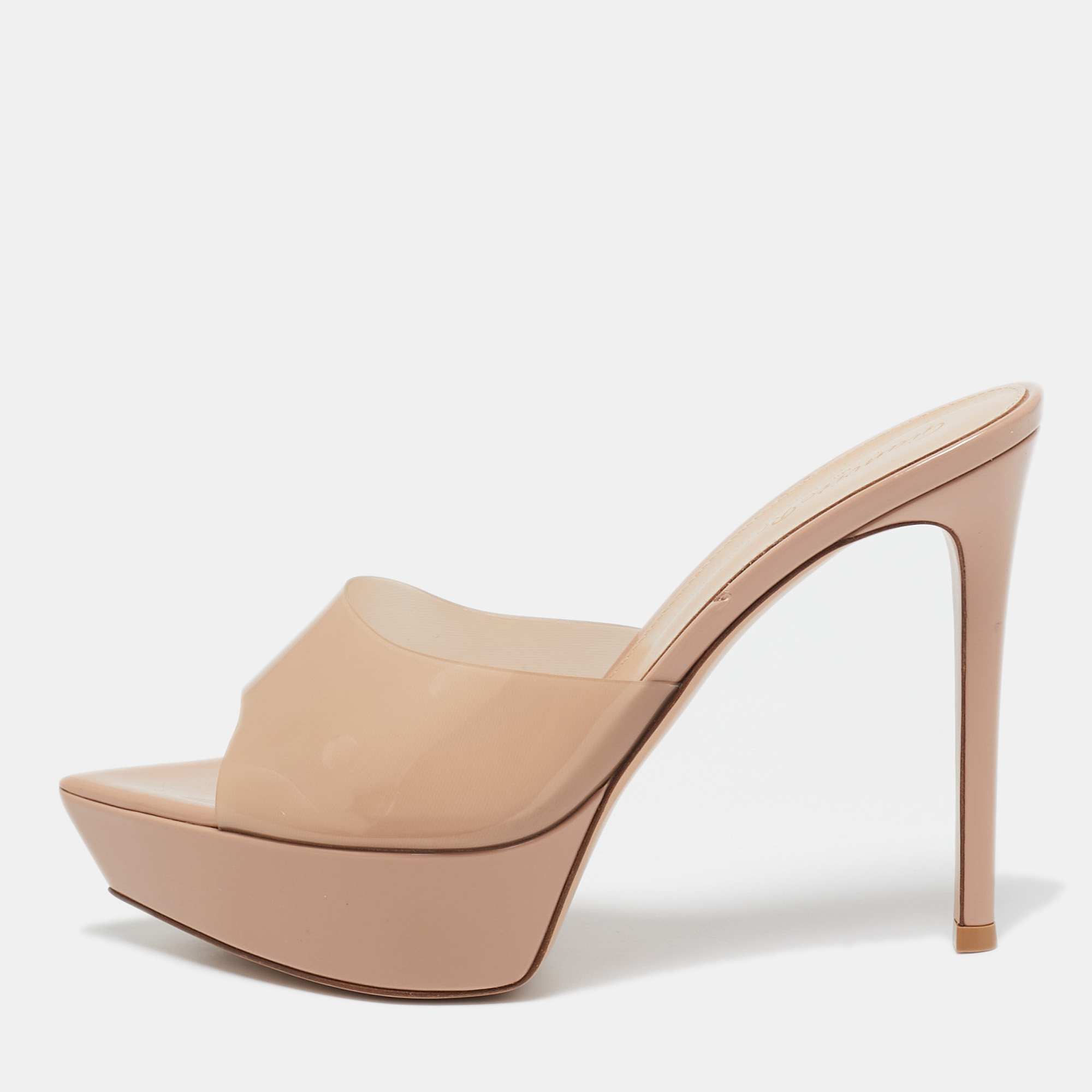 

Gianvito Rossi Beige PVC Alise Platform Mules Size