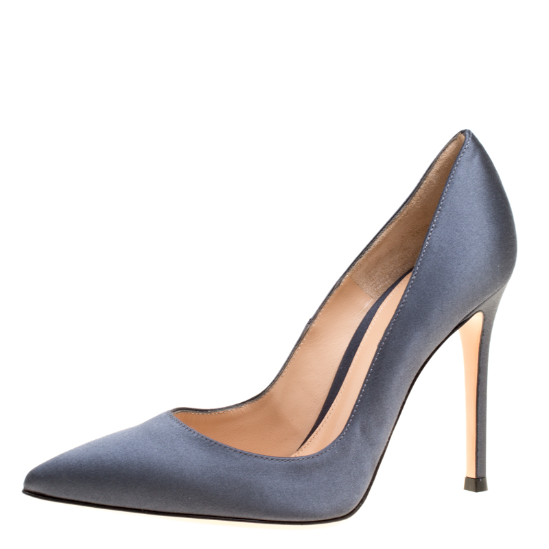 Gianvito Rossi Grey Satin Pointed Toe Pumps Size 35.5 Gianvito Rossi | TLC