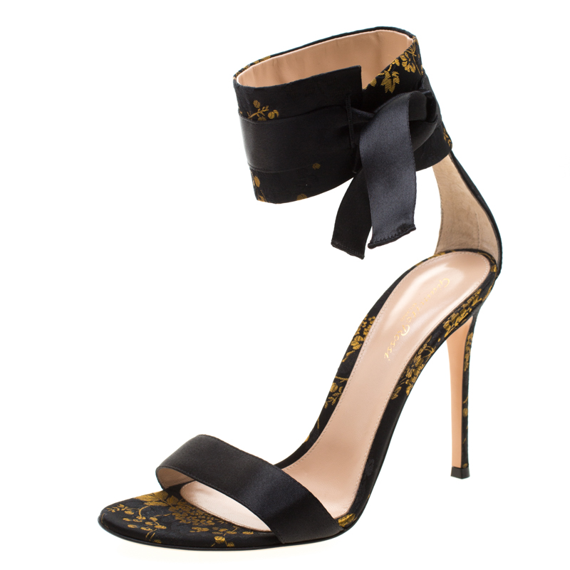 Pre Owned Gianvito Rossi Black/Yellow Jacquard Fabric Ankle Strap Open Toe Sandals Size 41