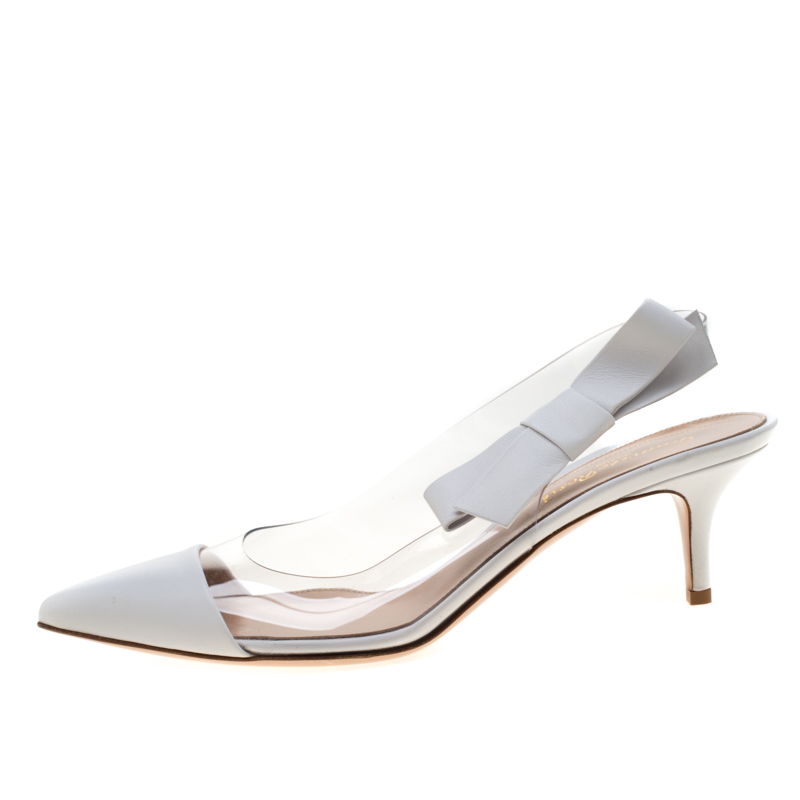 

Gianvito Rossi White Leather And PVC Pointed Toe Slingback Sandals Size