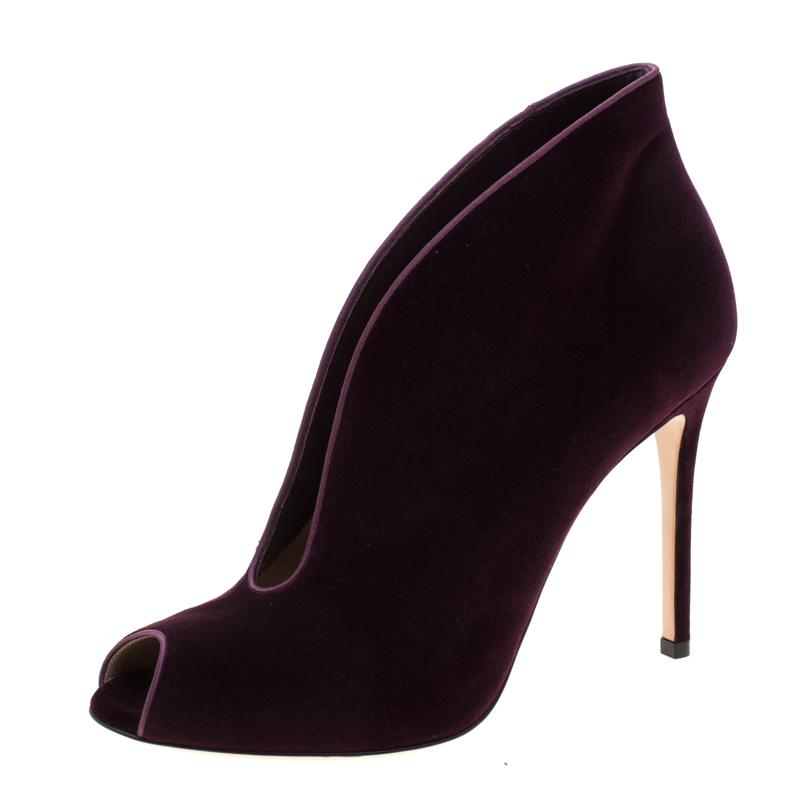 Pre Owned Gianvito Rossi Prune Purple Velvet Peep Toe Booties Size 40.5
