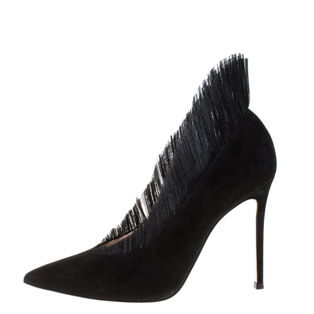 

Gianvito Rossi Black Suede Divine Pointed Toe Pumps Size