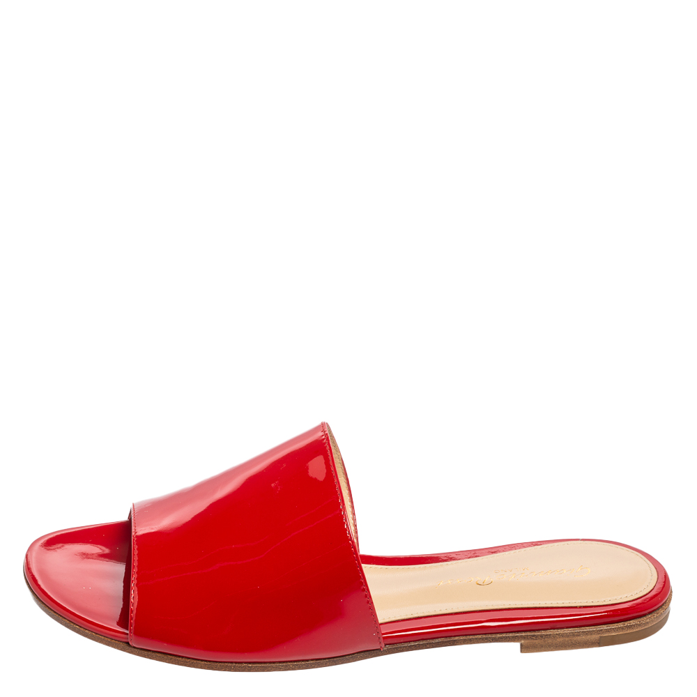 

Gianvito Rossi Red Patent Leather Capri Flat Slides Size