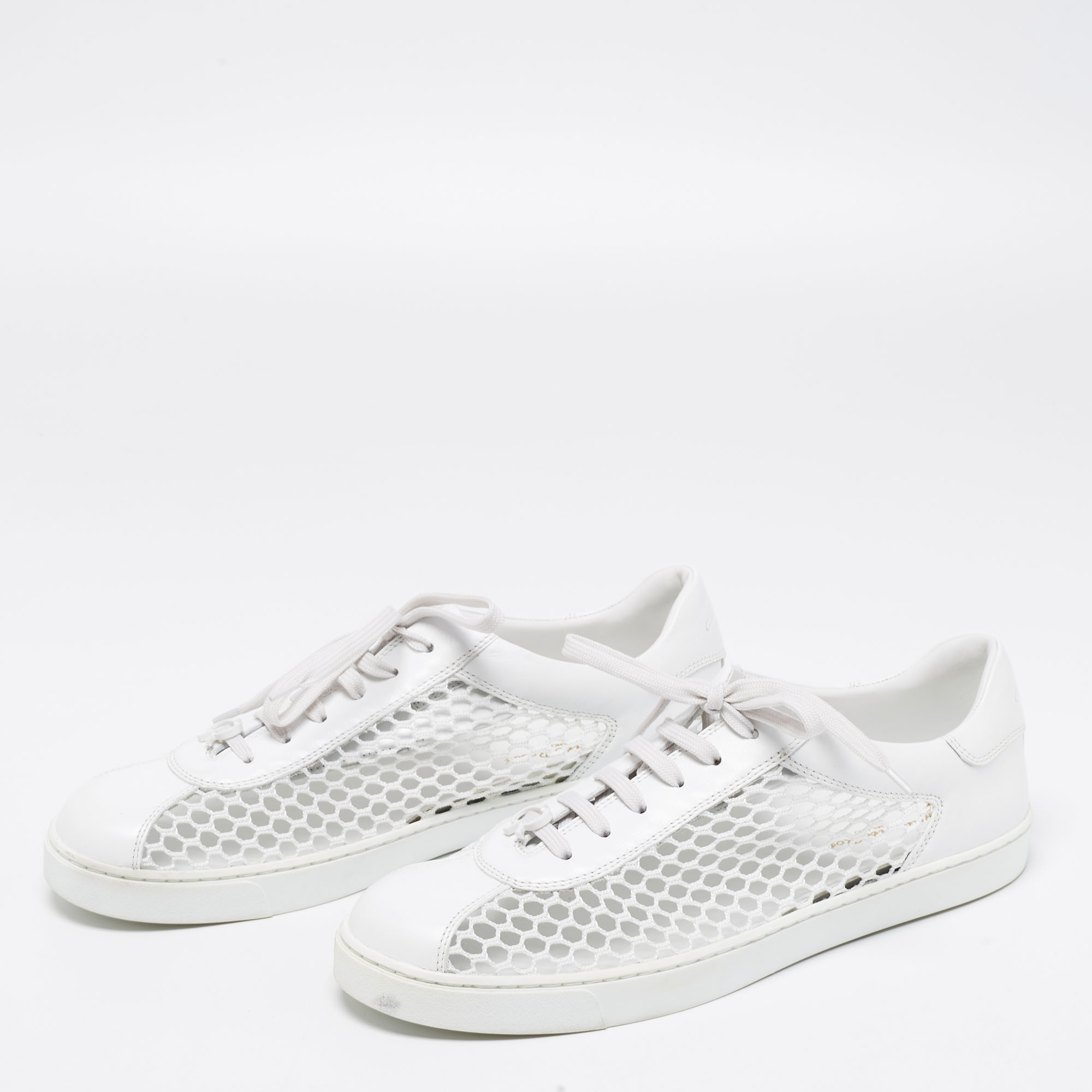 

Gianvito Rossi White Leather and Fish Net Panel Low-Top Sneakers Size
