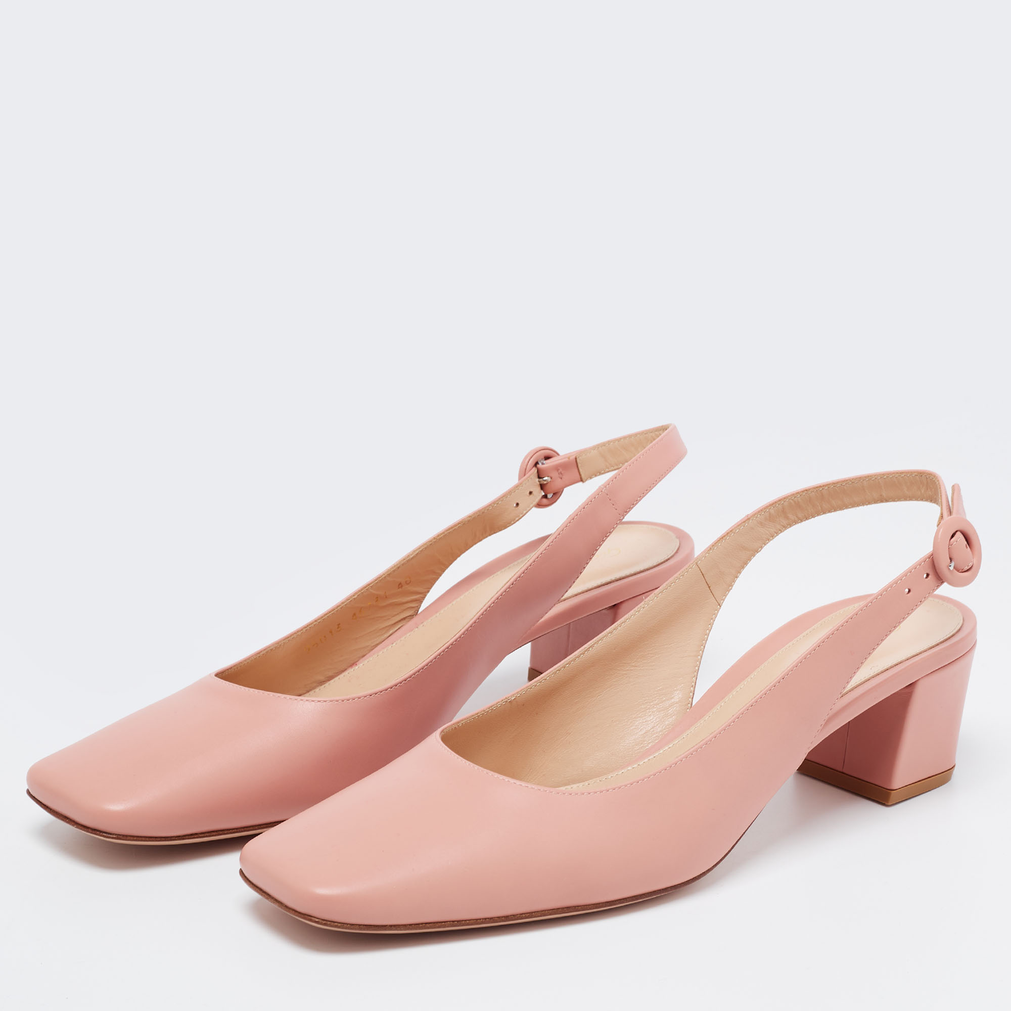 

Gianvito Rossi Pink Leather Slingback Pumps Size