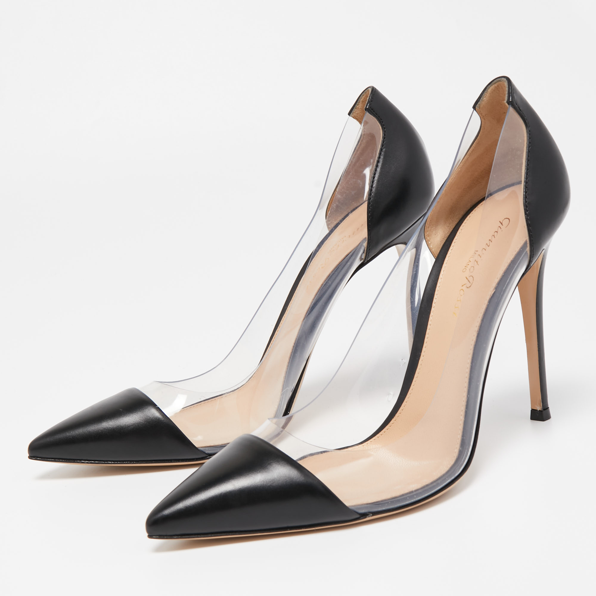 

Gianvito Rossi Black Leather and PVC Plexi Pumps Size