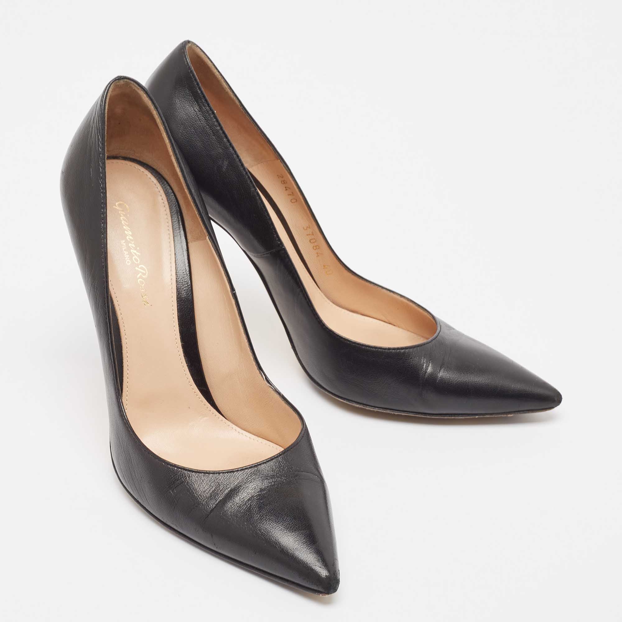 Gianvito Rossi Black Leather Pointed Toe Pumps Size 40 