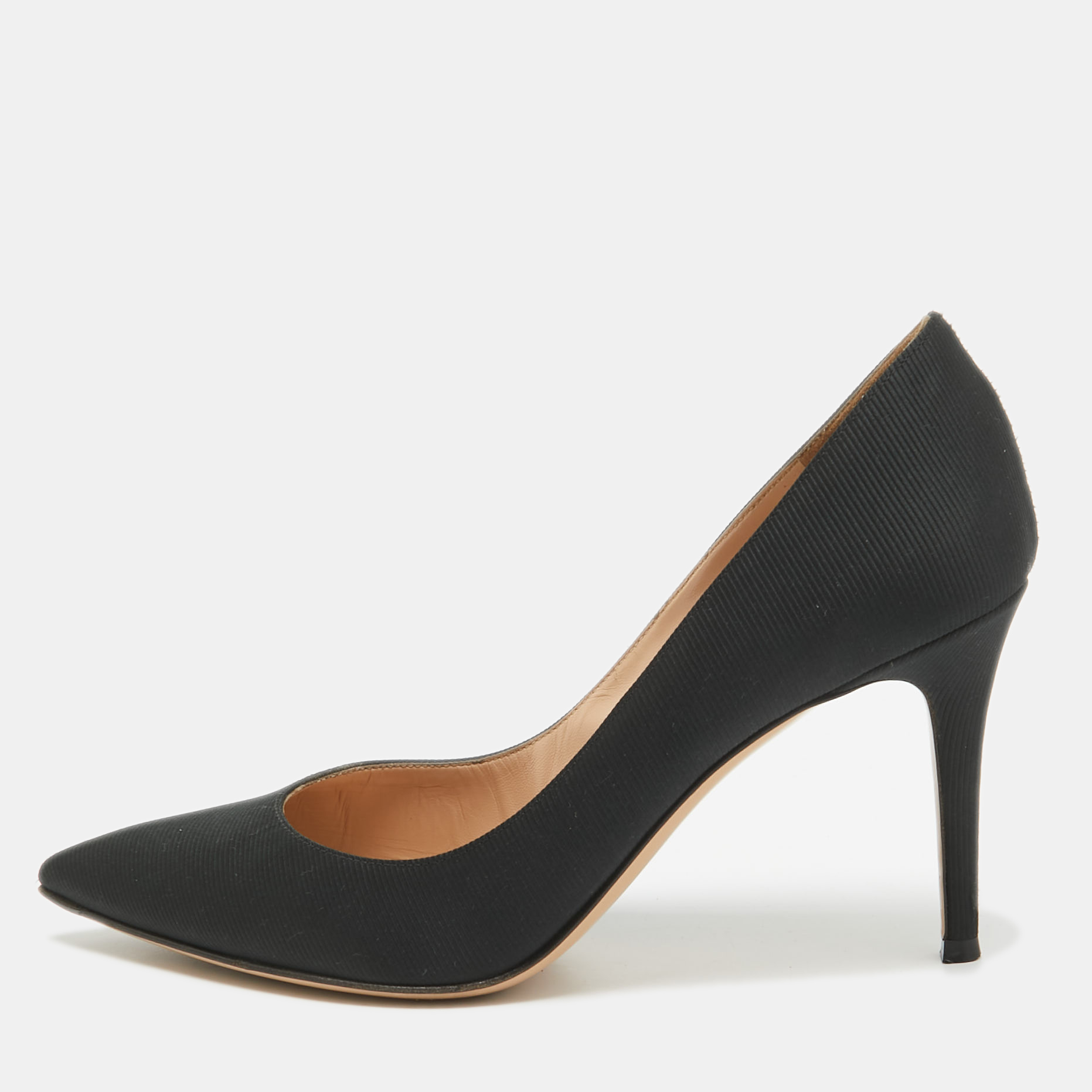 

Gianvito Rossi Black Fabric Pointed Toe Pumps Size