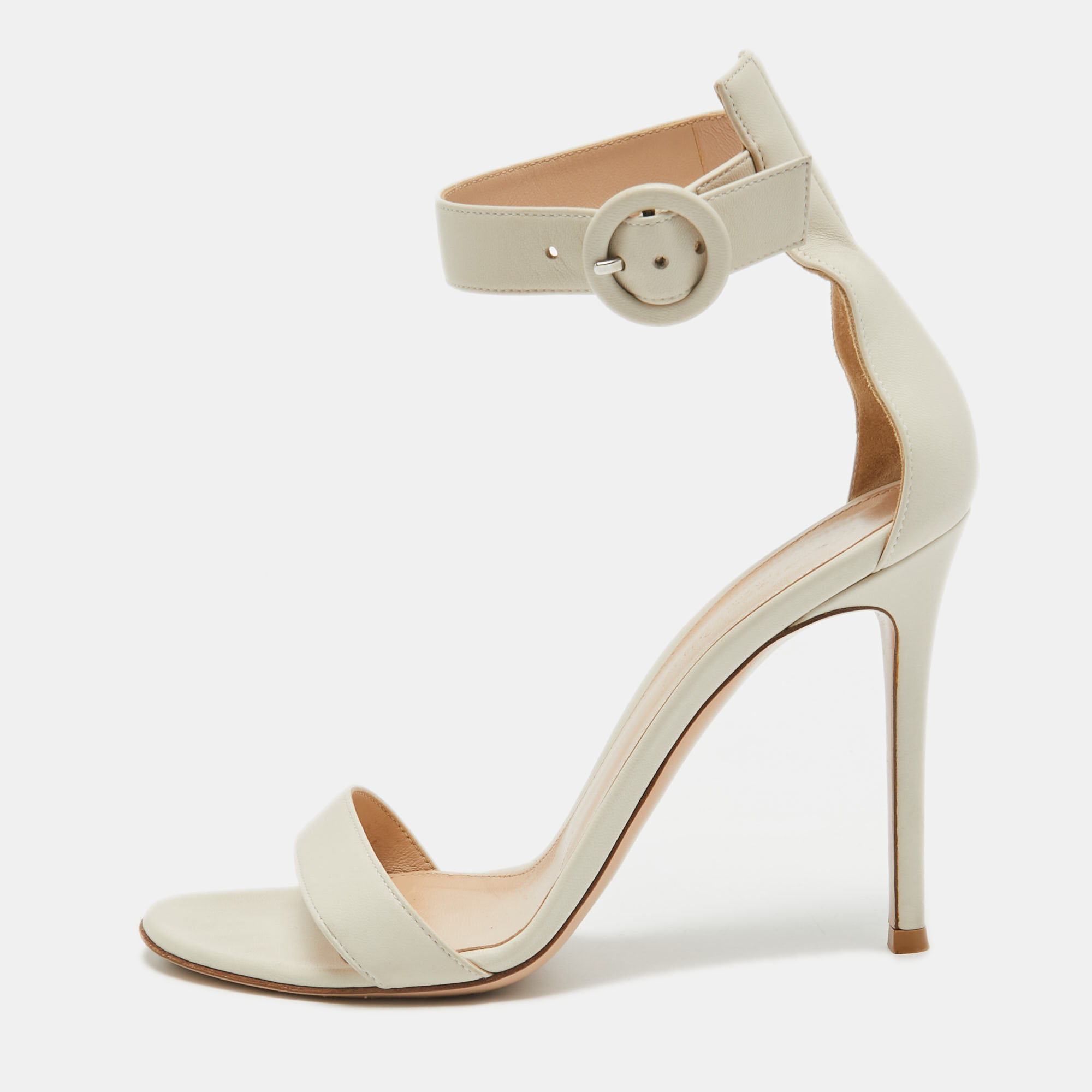 

Gianvito Rossi White Leather Ankle Strap Sandals Size