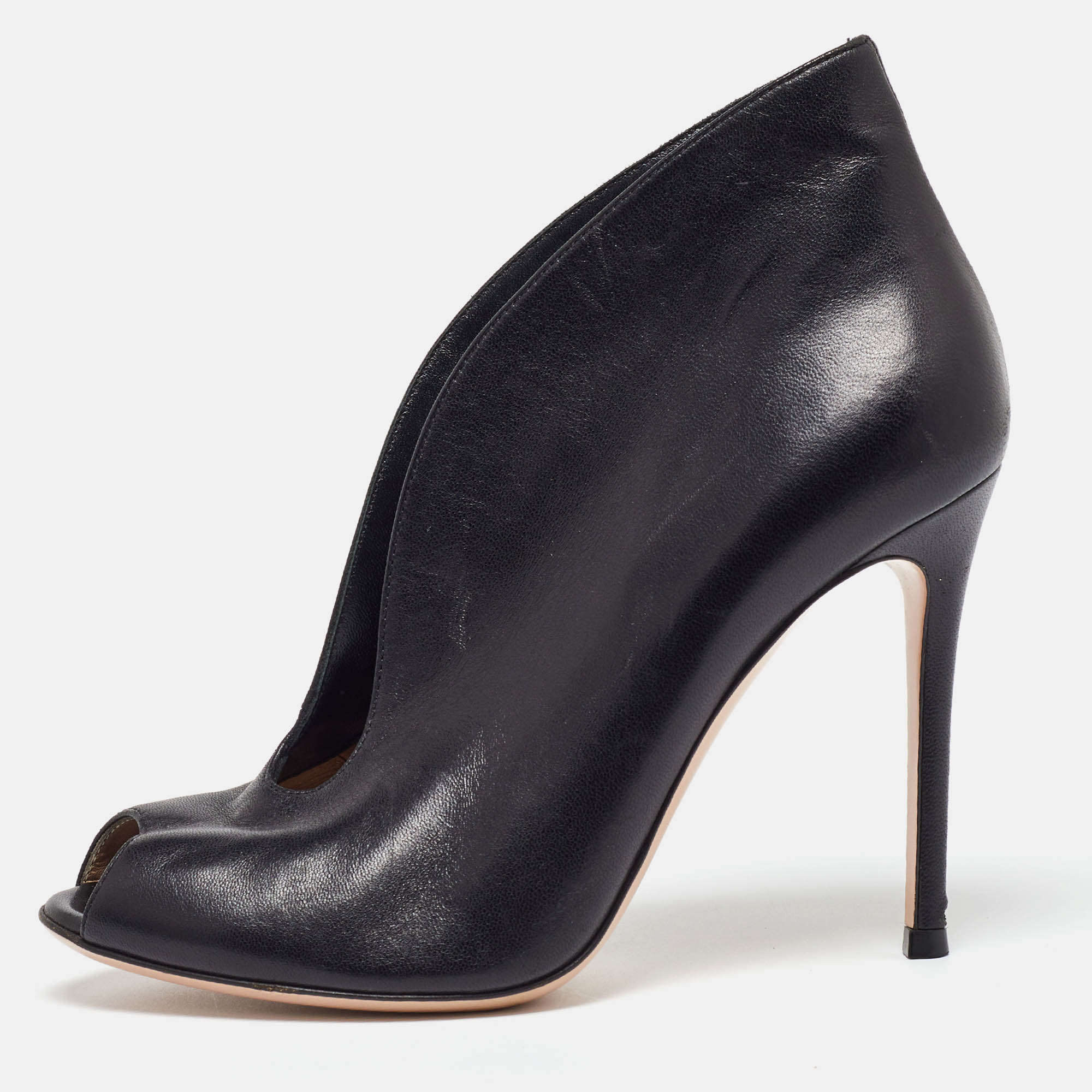 

Gianvito Rossi Black Leather Vamp Peep Toe Booties Size