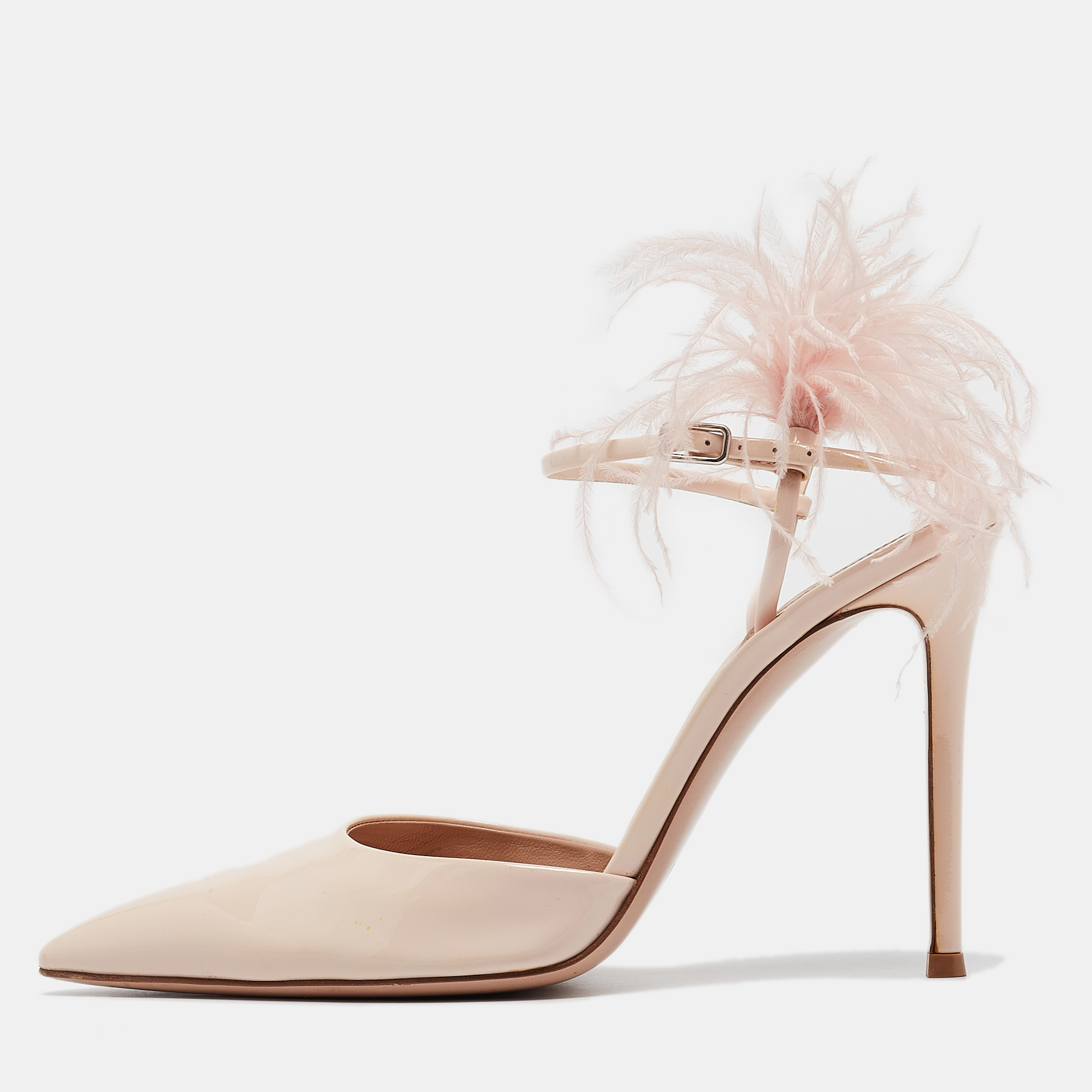 

Gianvito Rossi Pink Feather and Patent Leather D'orsay Pumps Size