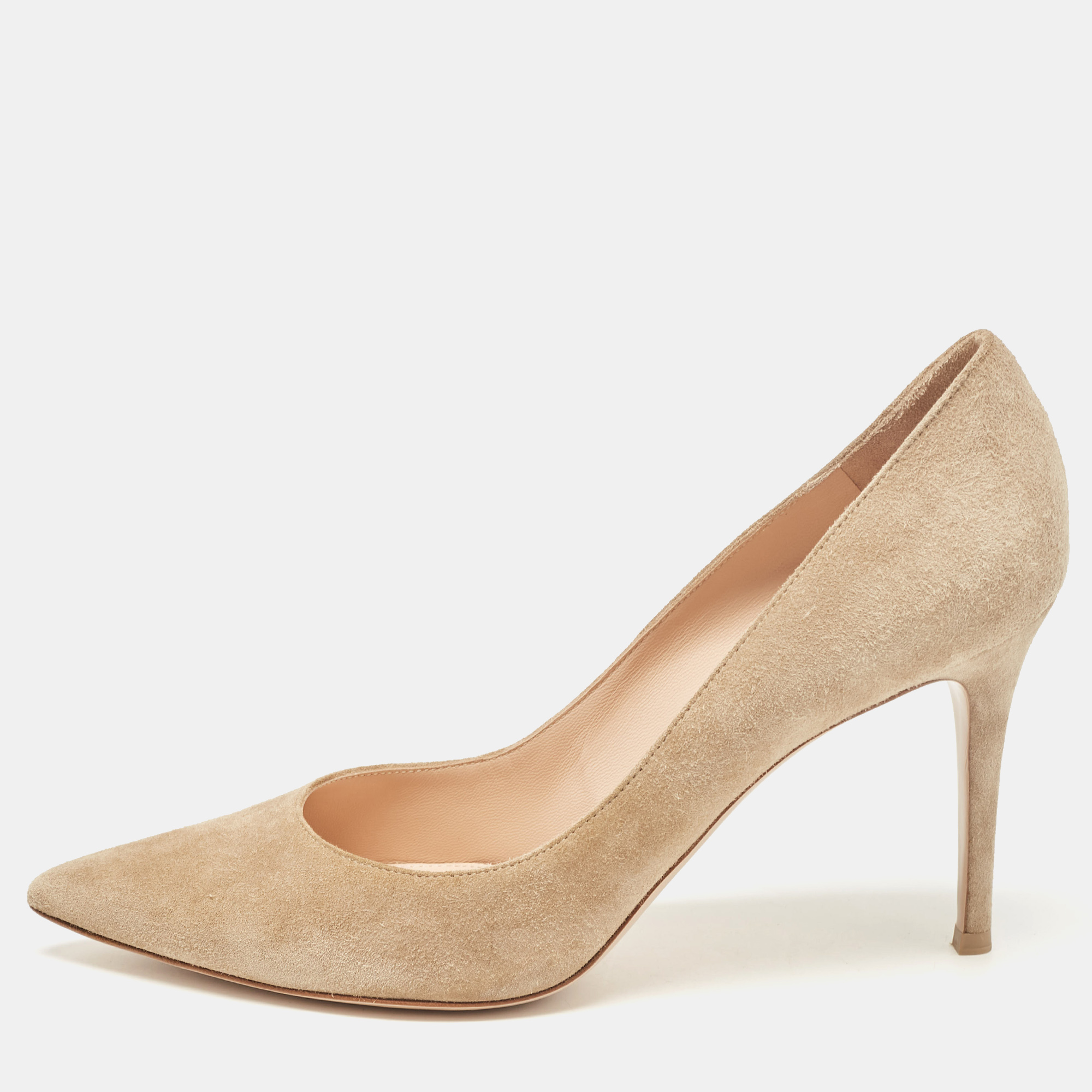 

Gianvito Rossi Beige Suede Gianvito 105 Pumps Size