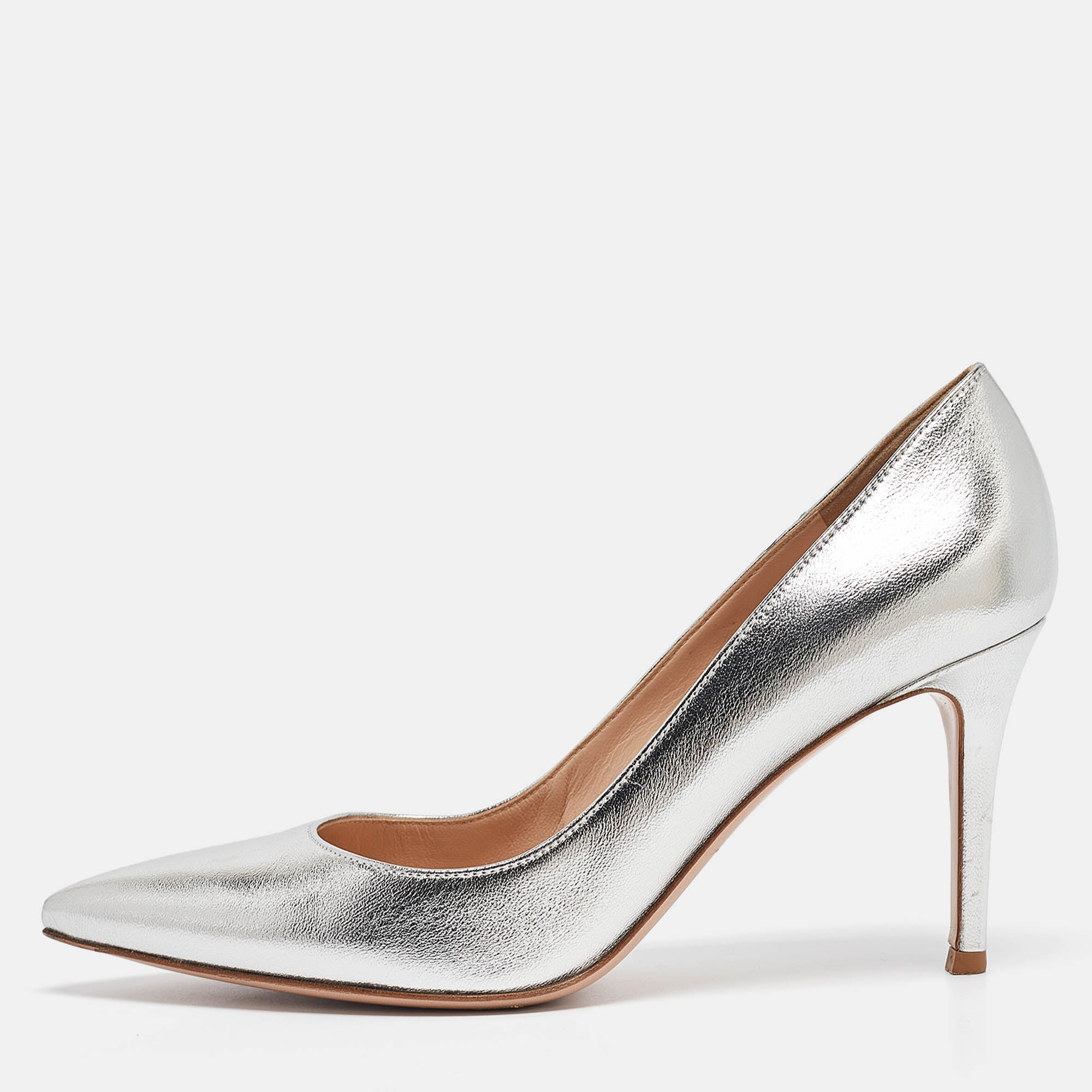 

Gianvito Rossi Silver Leather Pointed Toe Pumps Size