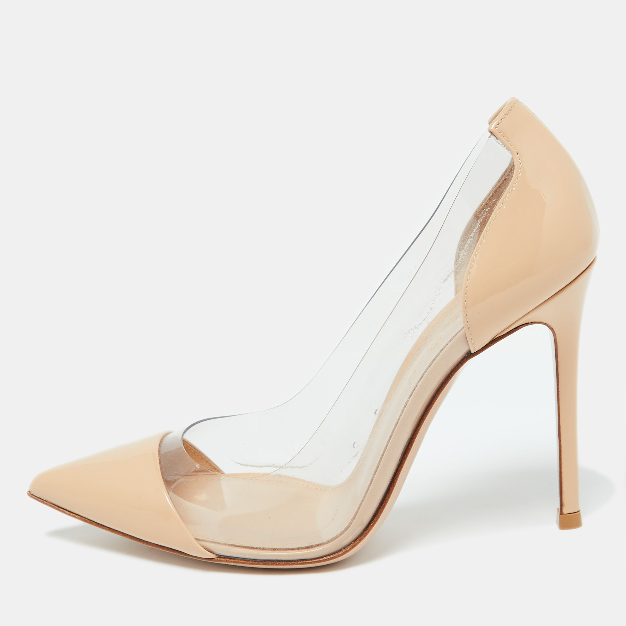 

Gianvito Rossi Beige Patent Leather and PVC Plexi Pumps Size