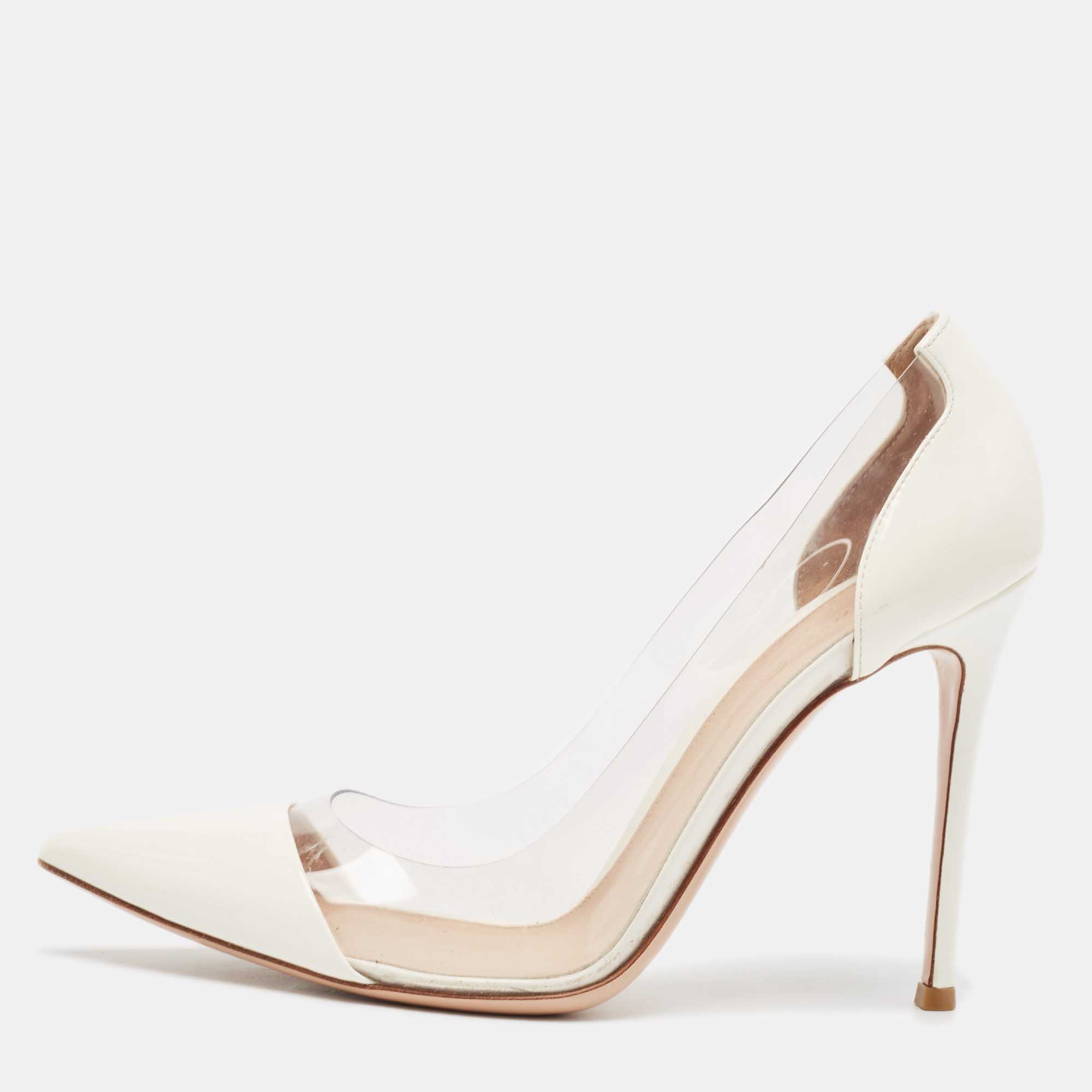 

Gianvito Rossi Off White Patent Leather and PVC Plexi Pumps Size