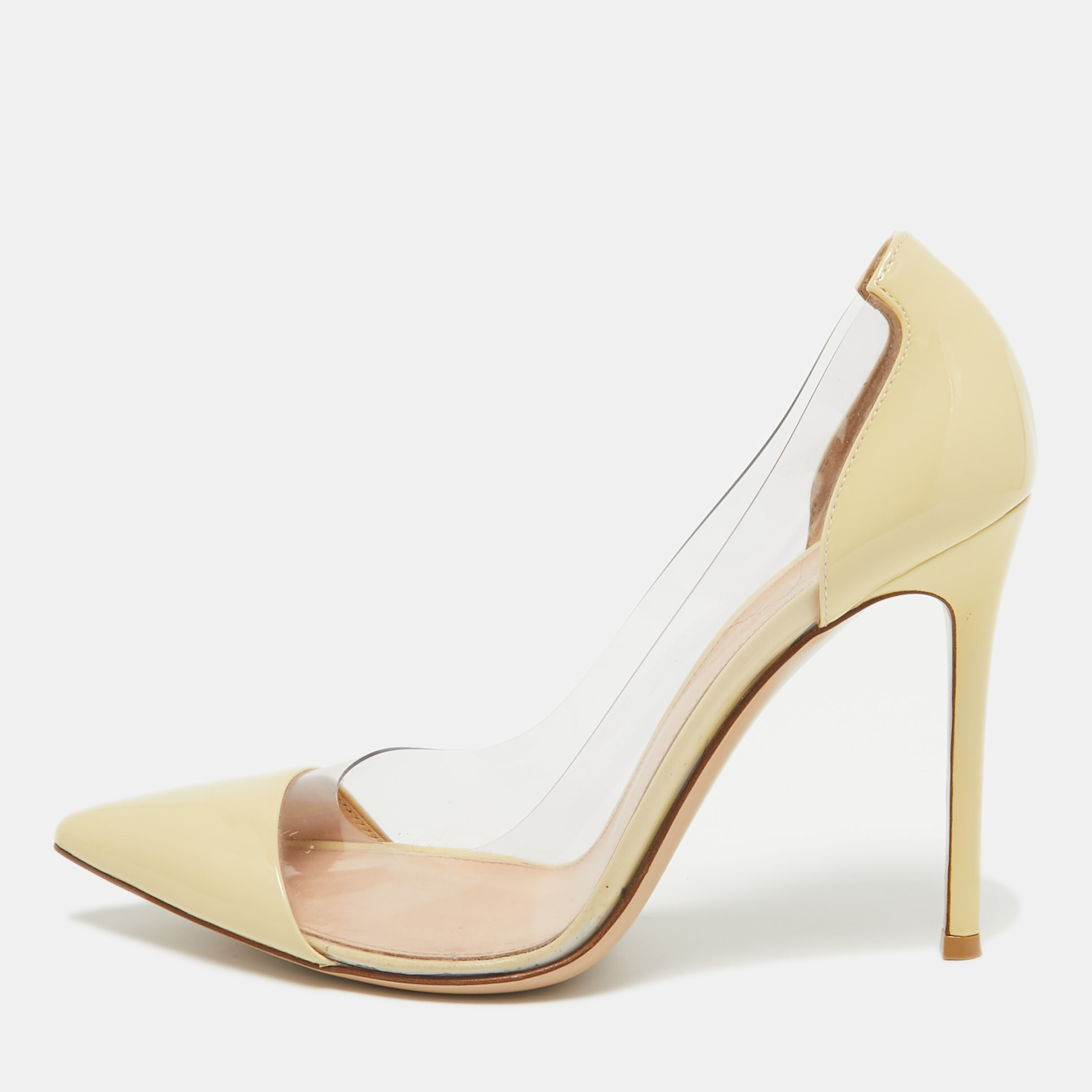 

Gianvito Rossi Beige Patent Leather and PVC Plexi Pumps Size