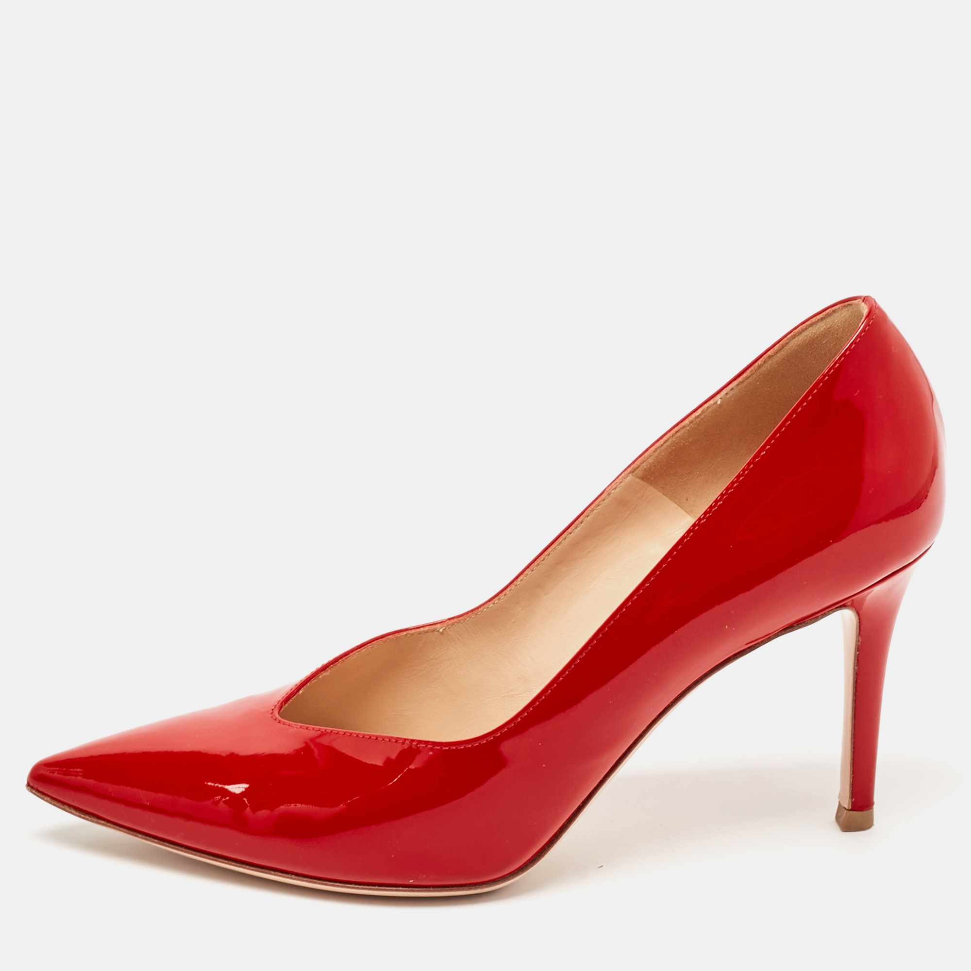 

Gianvito Rossi Red Patent Leather Gianvito Pointed Toe Pumps Size