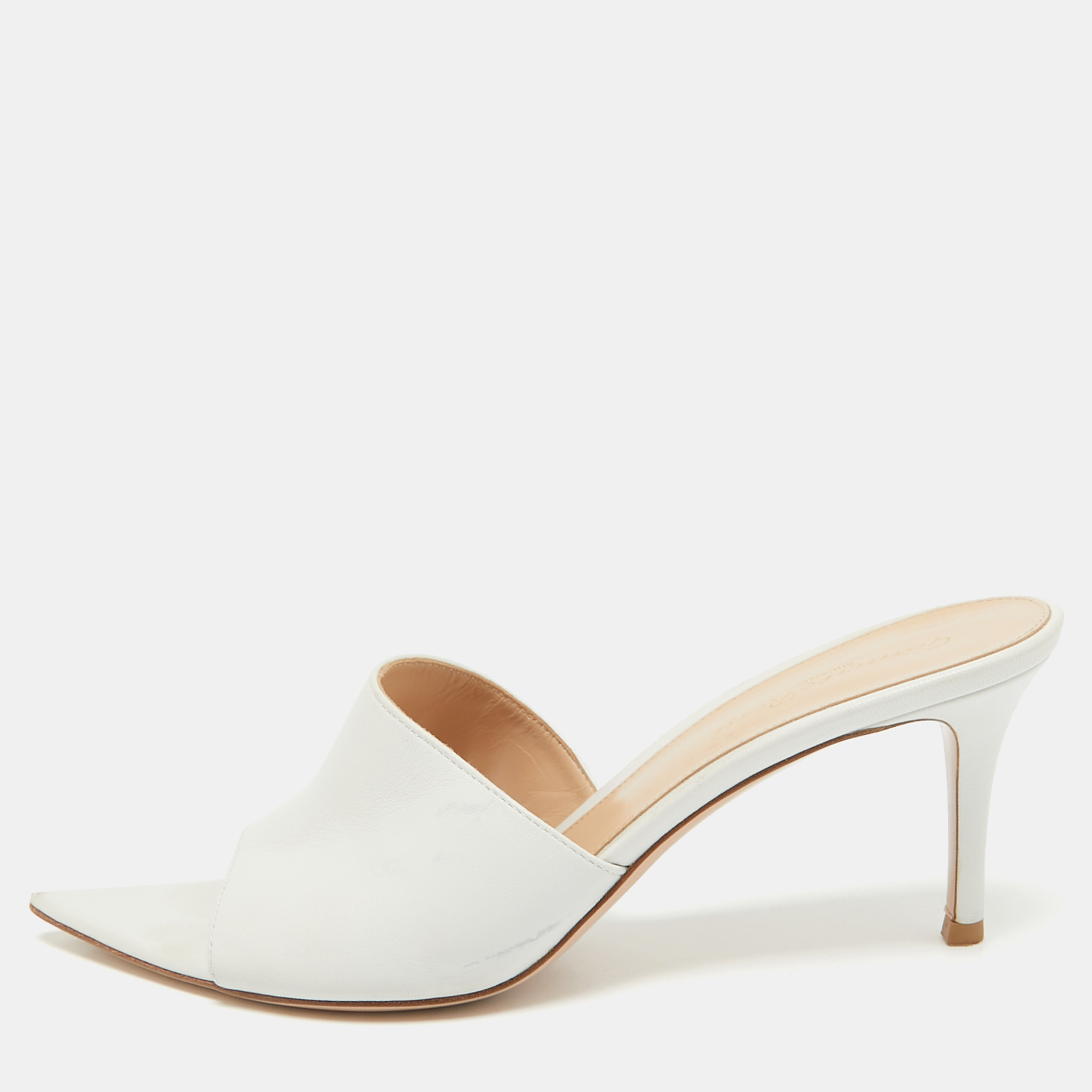 

Gianvito Rossi White Leather Alise Mules Size 39