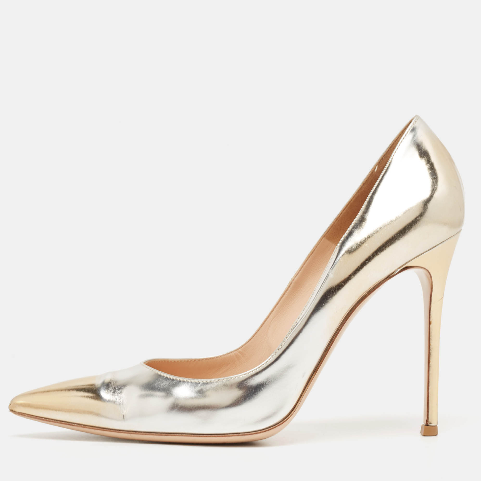 

Gianvito Rossi Gold/Silver Leather Pointed Toe Pumps Size