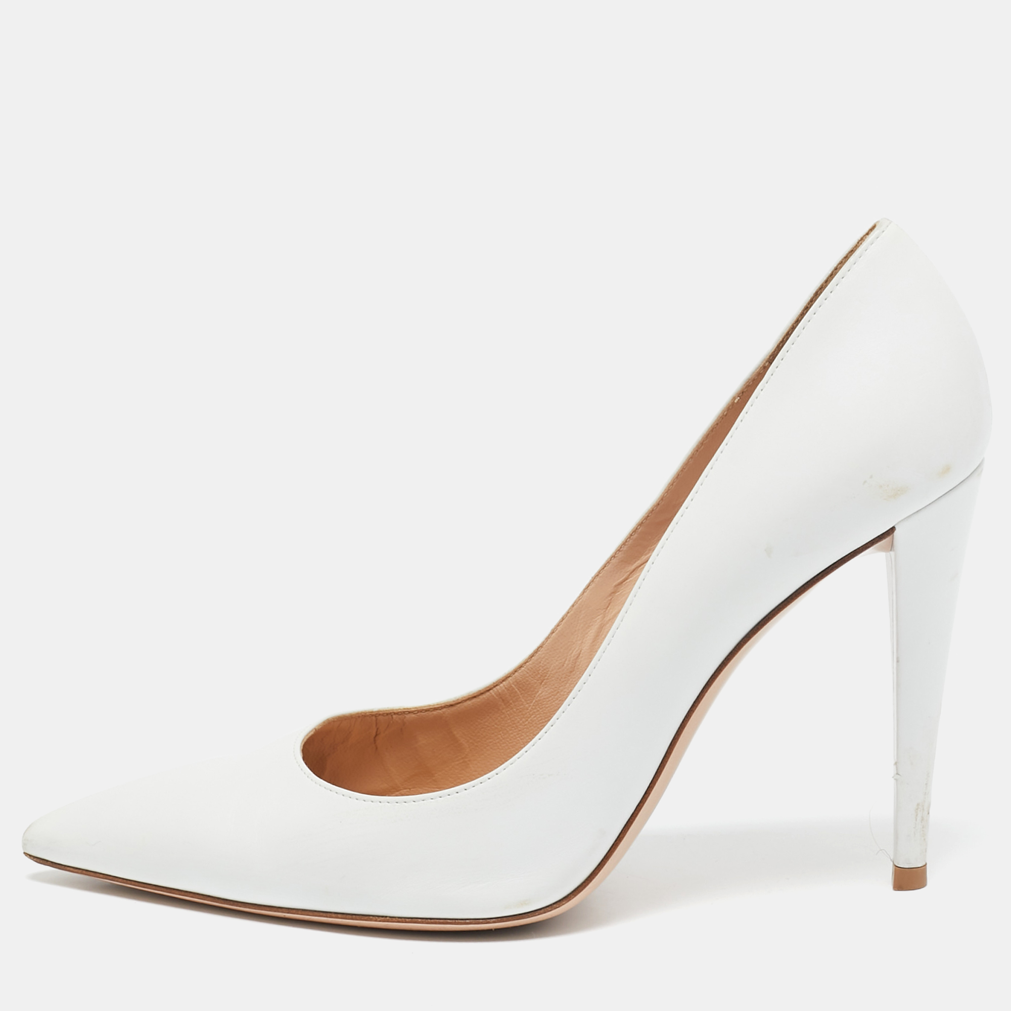 

Gianvito Rossi White Leather Decollete Pumps Size