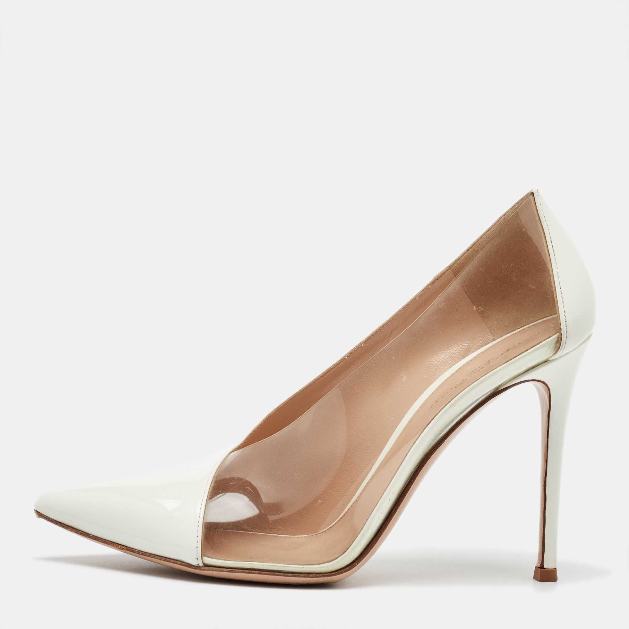 

Gianvito Rossi White Patent Leather and PVC Deela Pointed Toe Pumps Size