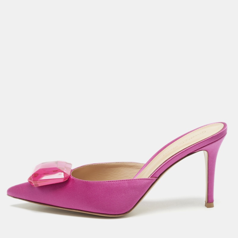 

Gianvito Rossi Pink Satin Jaipur Heel Mules Size