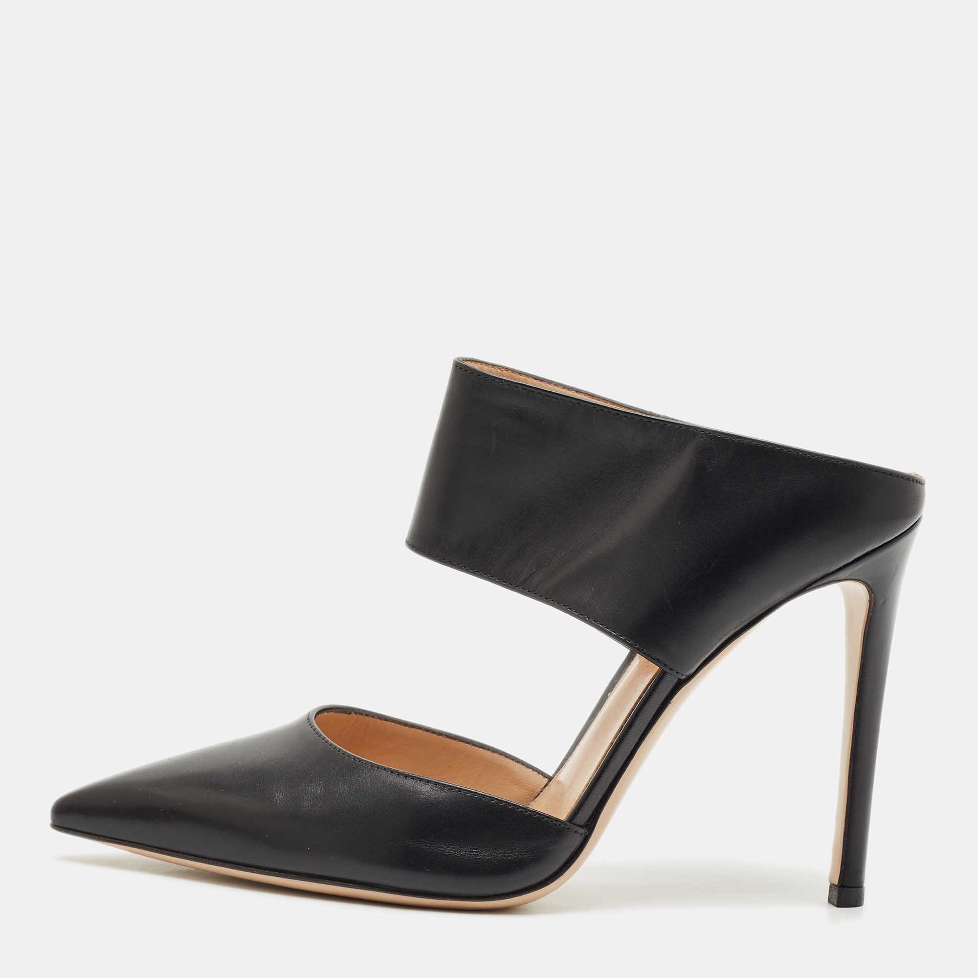 

Gianvito Rossi Black Leather Mules Size
