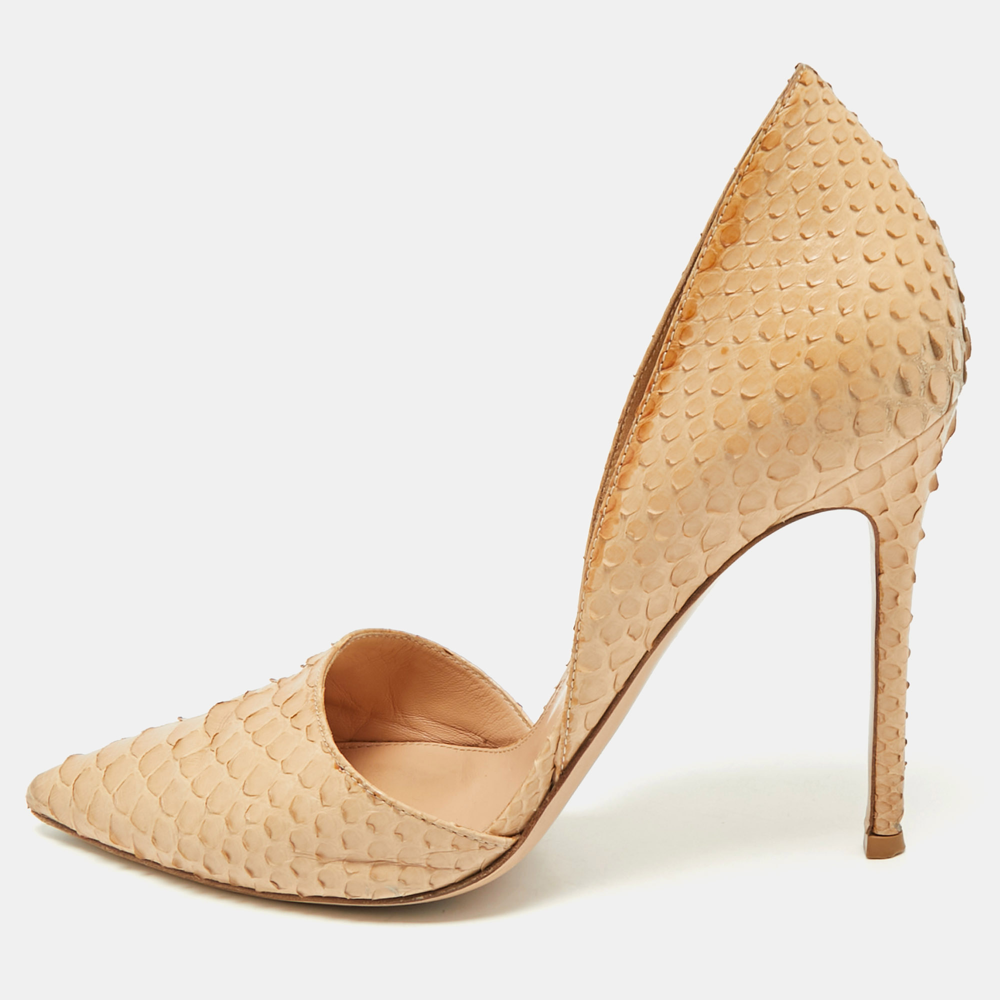 

Gianvito Rossi Beige Python Leather Pointed Toe D'orsay Pumps Size