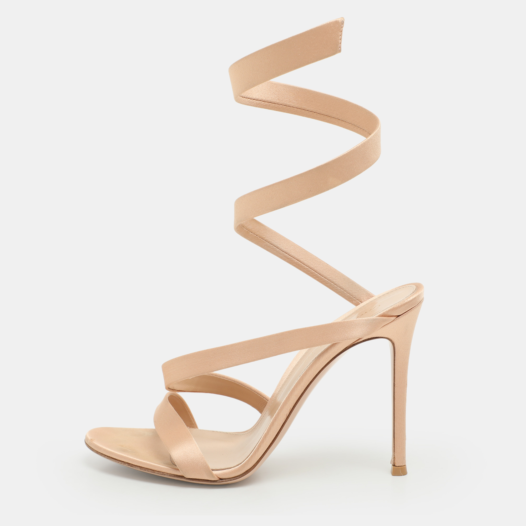 

Gianvito Rossi Beige Satin Opera Twirl Ankle Wrap Sandals Size