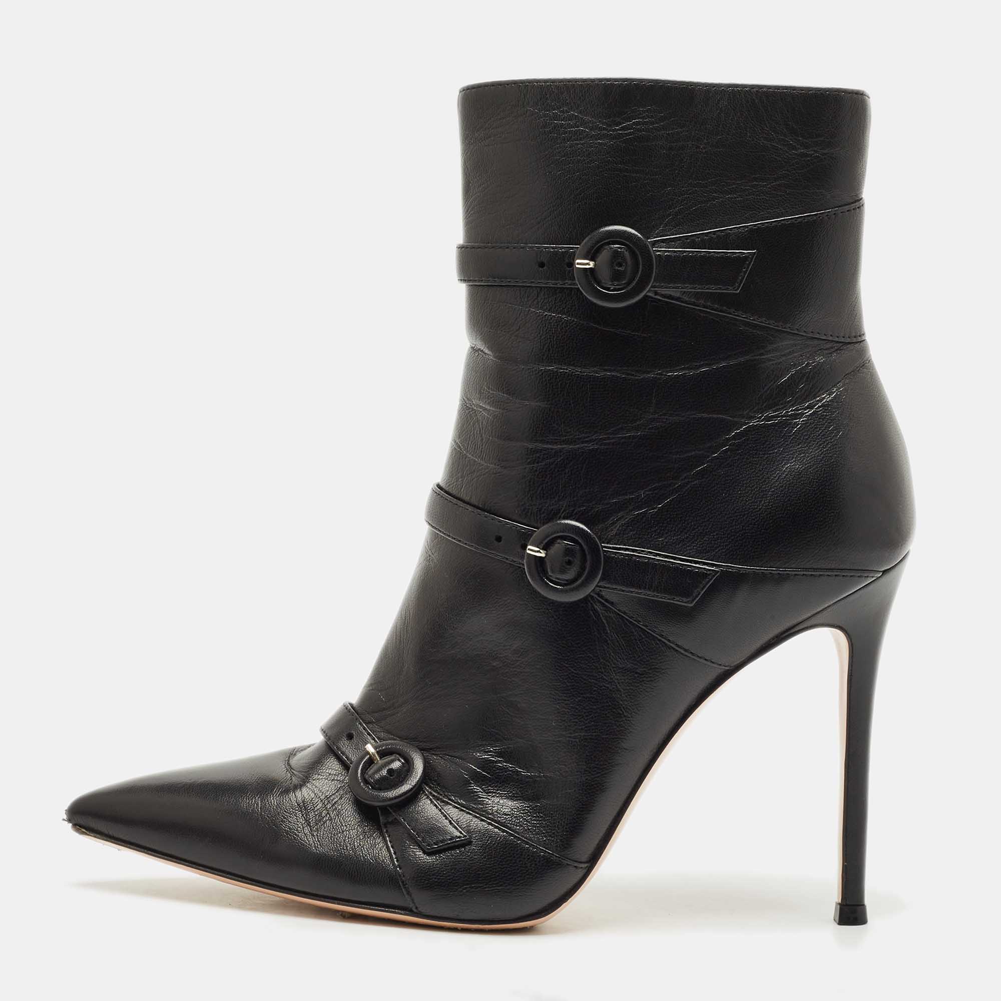Gianvito Rossi Black Leather Ankle Length Boots Size 39