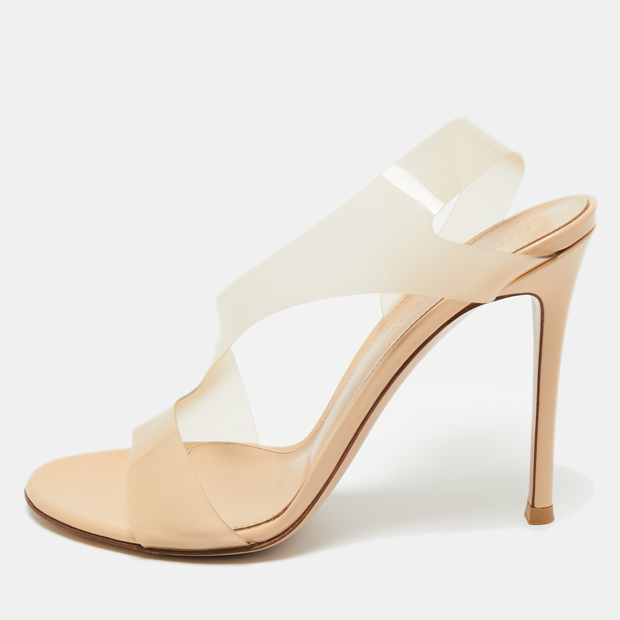 

Gianvito Rossi Beige PVC Metropolis Slingback Sandals Size