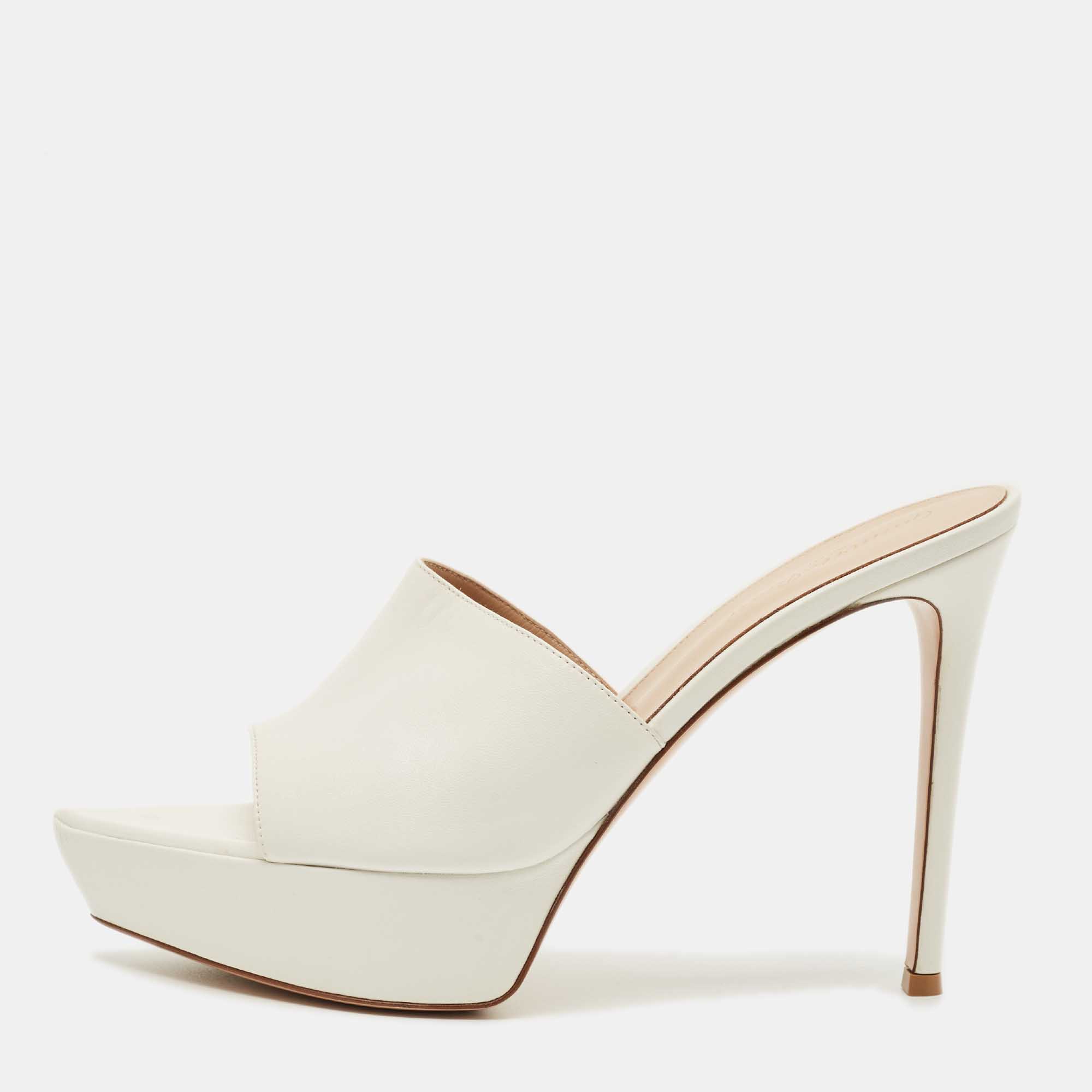 

Gianvito Rossi White Leather Betty Platform Sandals Size
