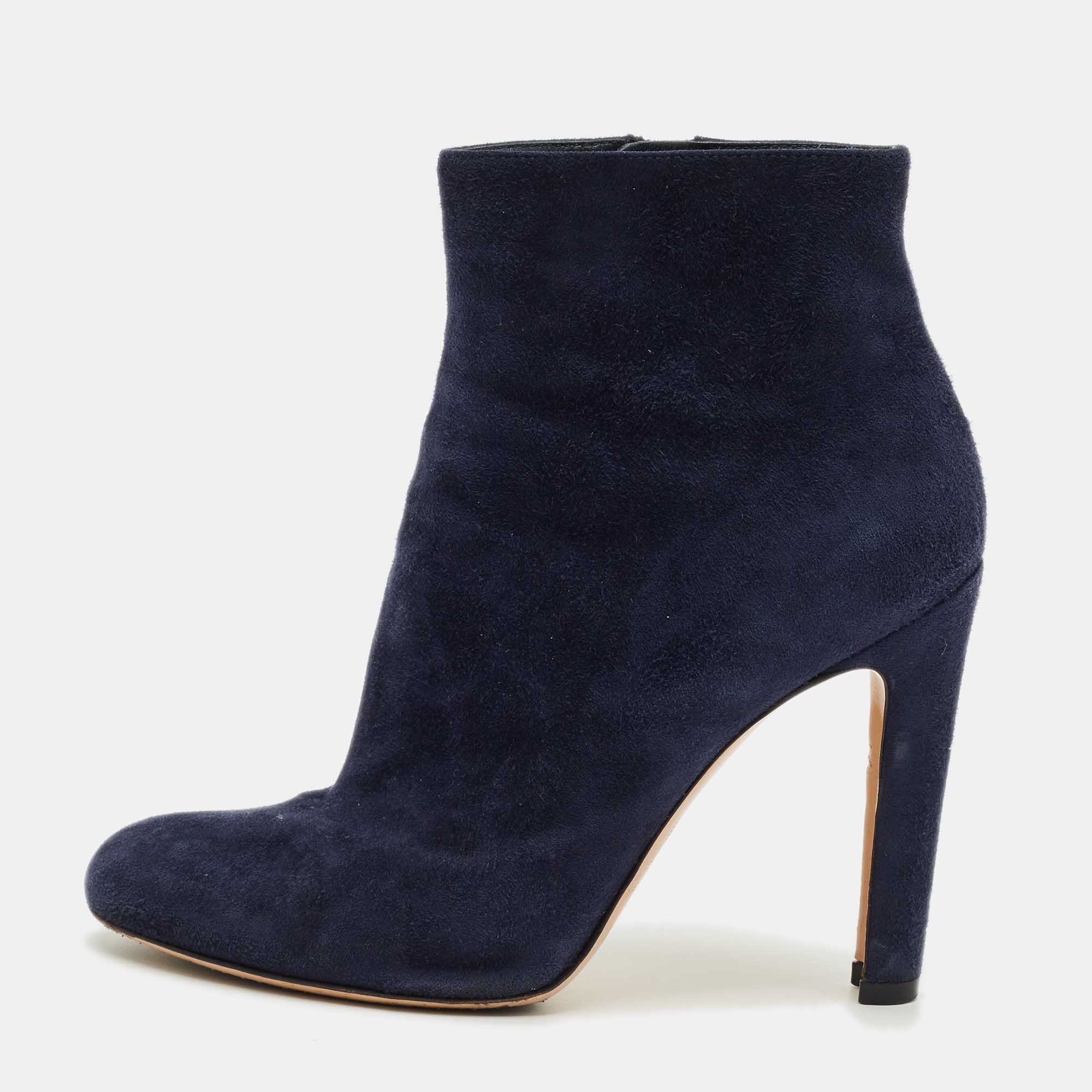 

Gianvito Rossi Navy Blue Suede Ankle Length Boots Size 38