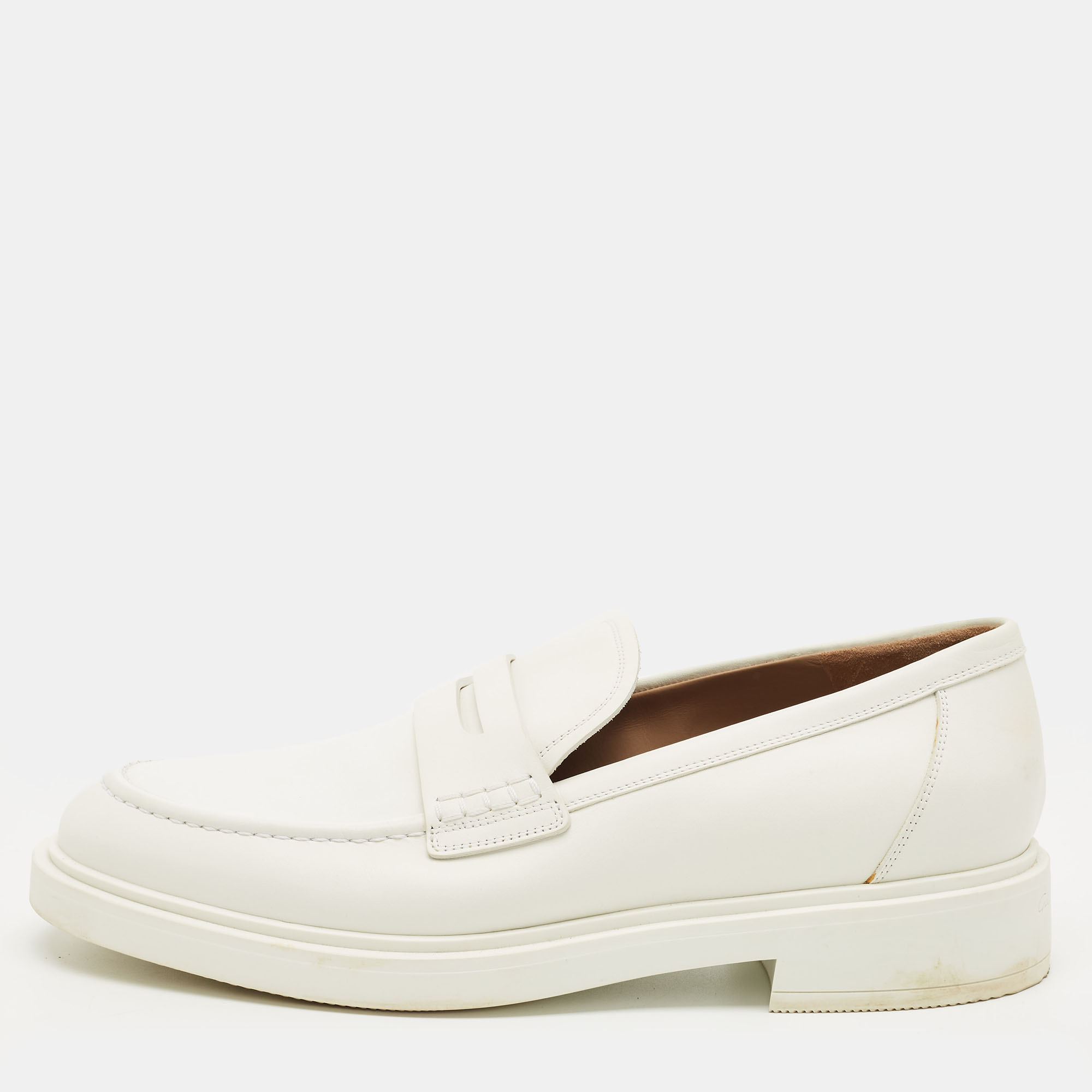 

Gianvito Rossi White Leather Slip On Loafers Size