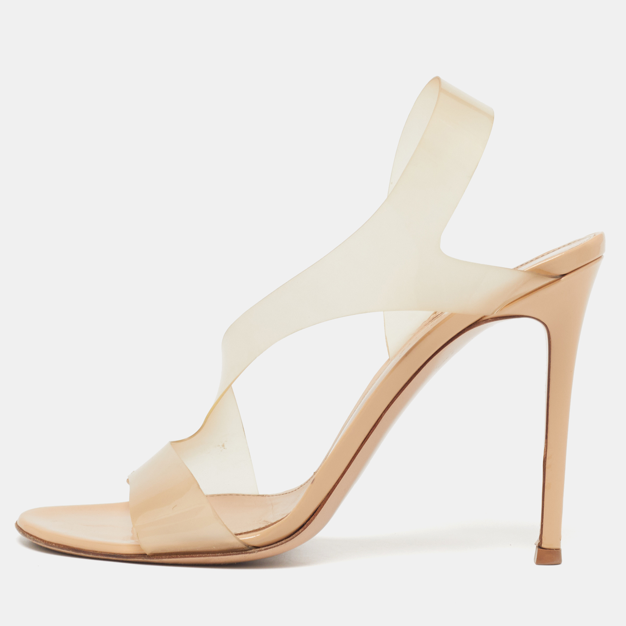

Gianvito Rossi Metropolis Size  Beige PVC Slingback Sandals