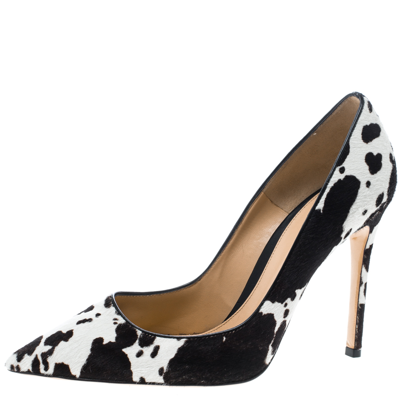 Gianvito Rossi Black/White Printed Pony Hair Pointed Toe Pumps Size 38.5