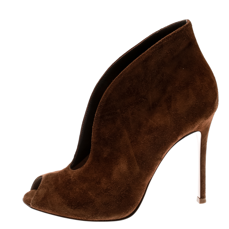 

Gianvito Rossi Brown Suede Vamp Peep Toe Booties Size